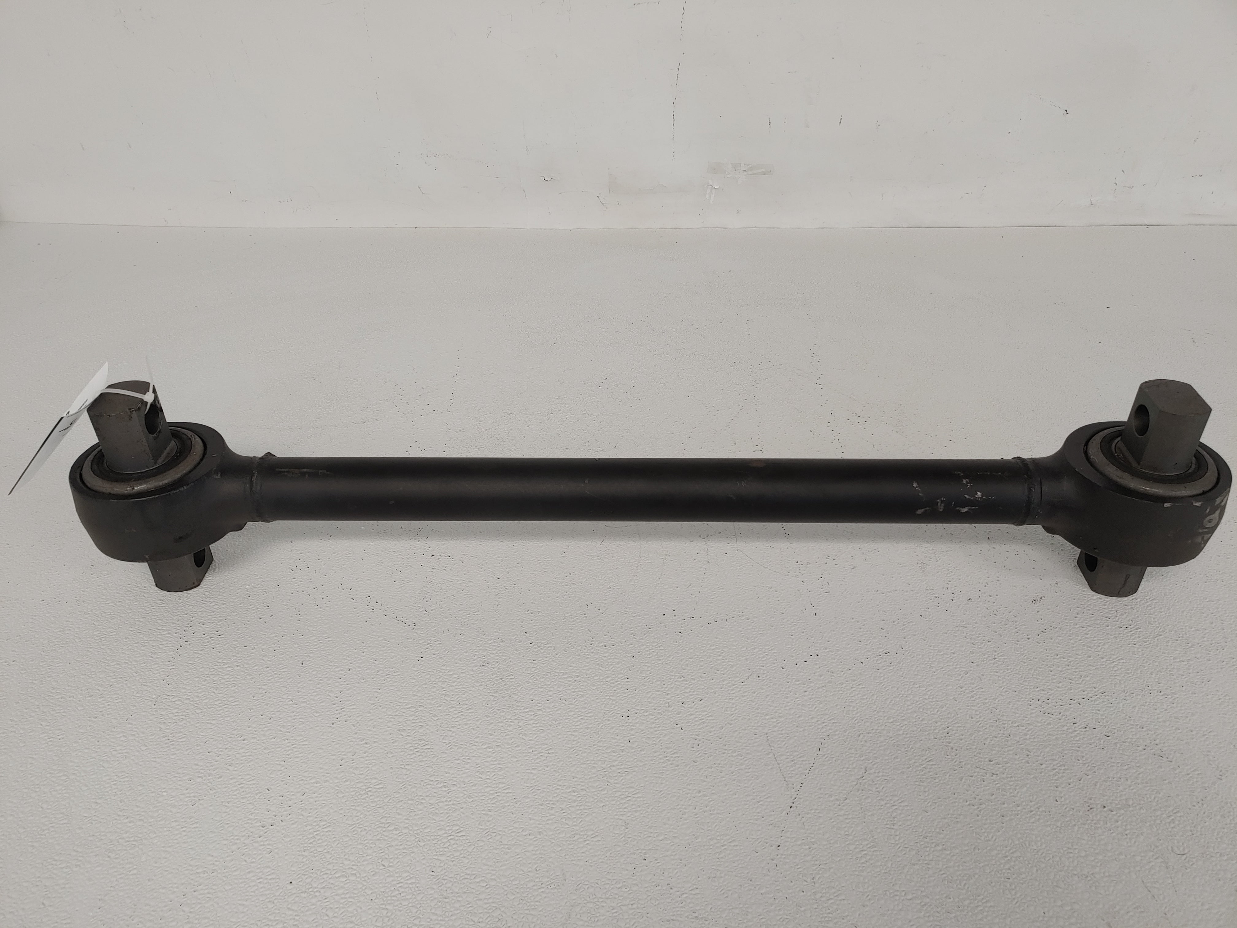 Freightliner Suspension Control Torque Rod Assy - P/N: A 681 326 22 65 (8001566277948)