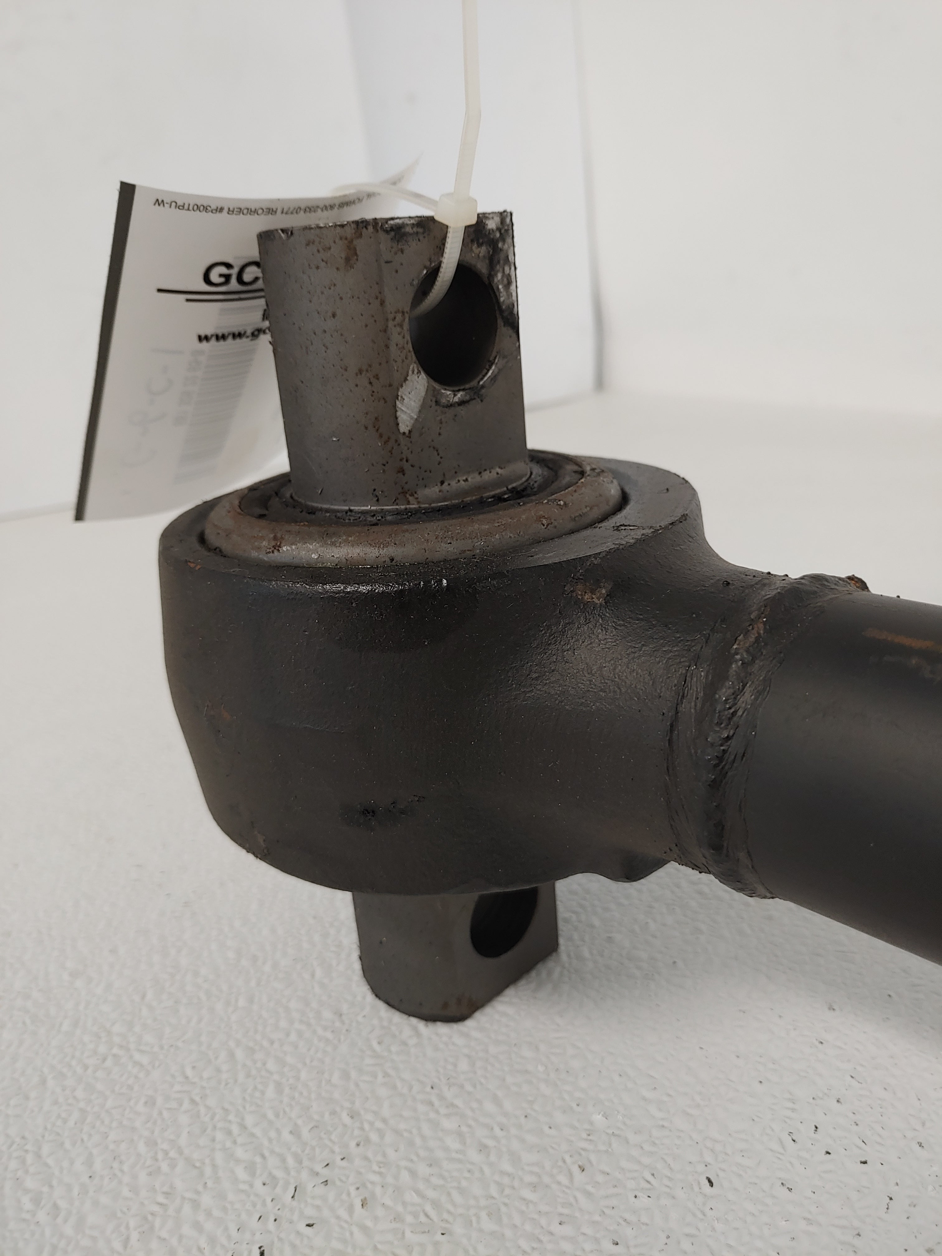 Freightliner Suspension Control Torque Rod Assy - P/N: A 681 326 22 65 (8001566277948)