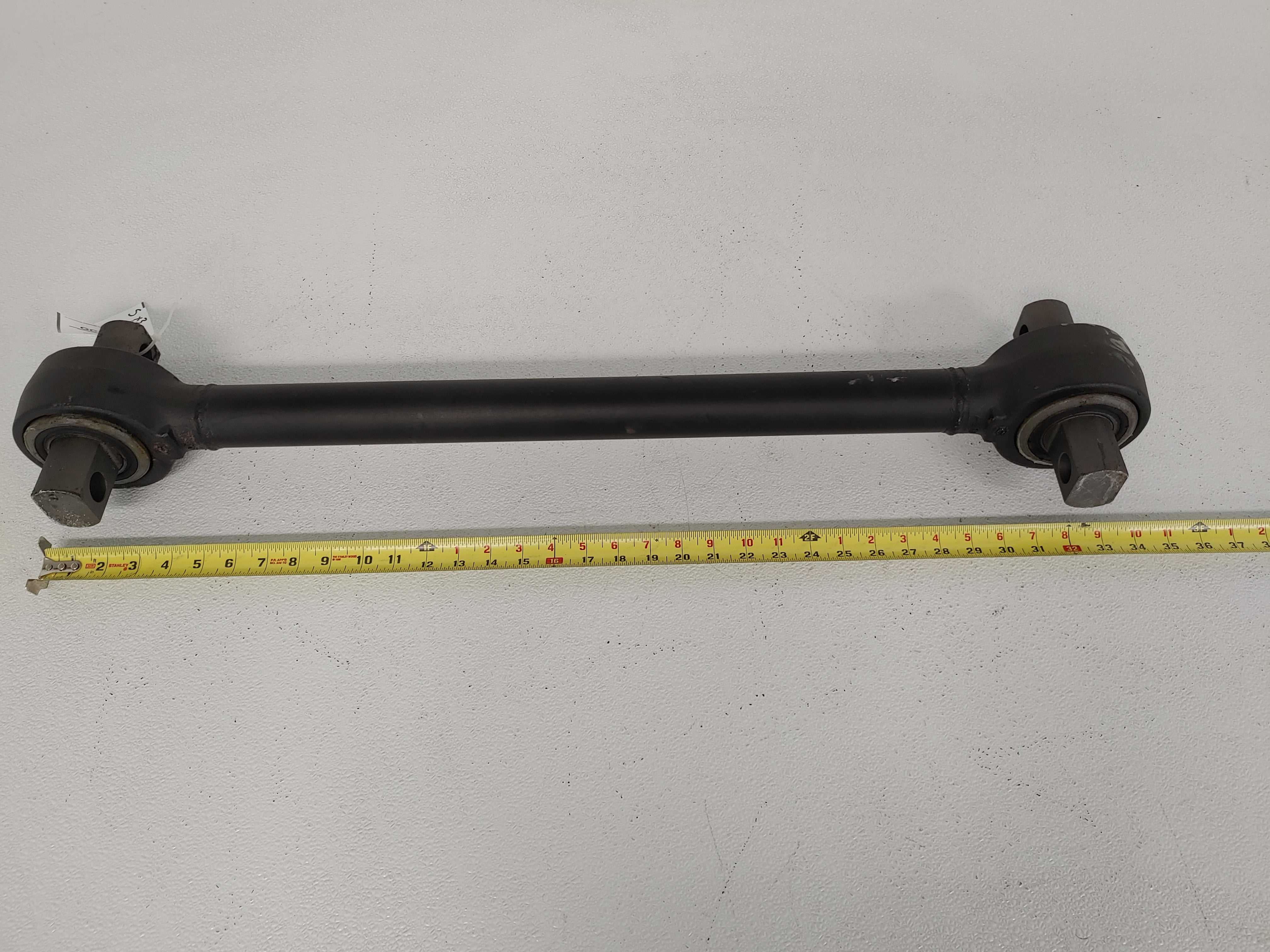 Freightliner Suspension Control Torque Rod Assy - P/N: A 681 326 22 65 (8001566277948)