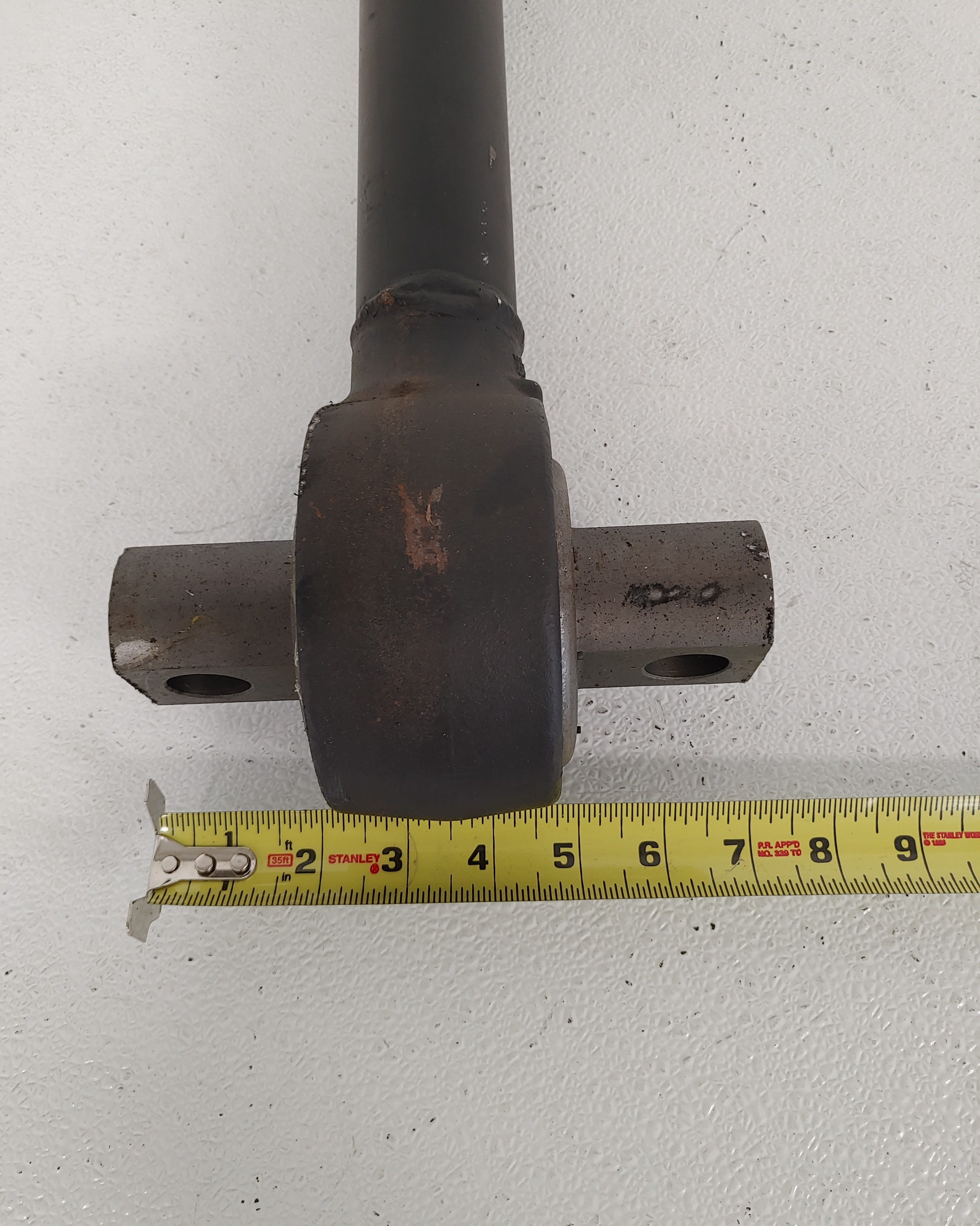 Freightliner 26 Inch Torque Control Rod - P/N: A 681 326 23 65 (8001568014652)