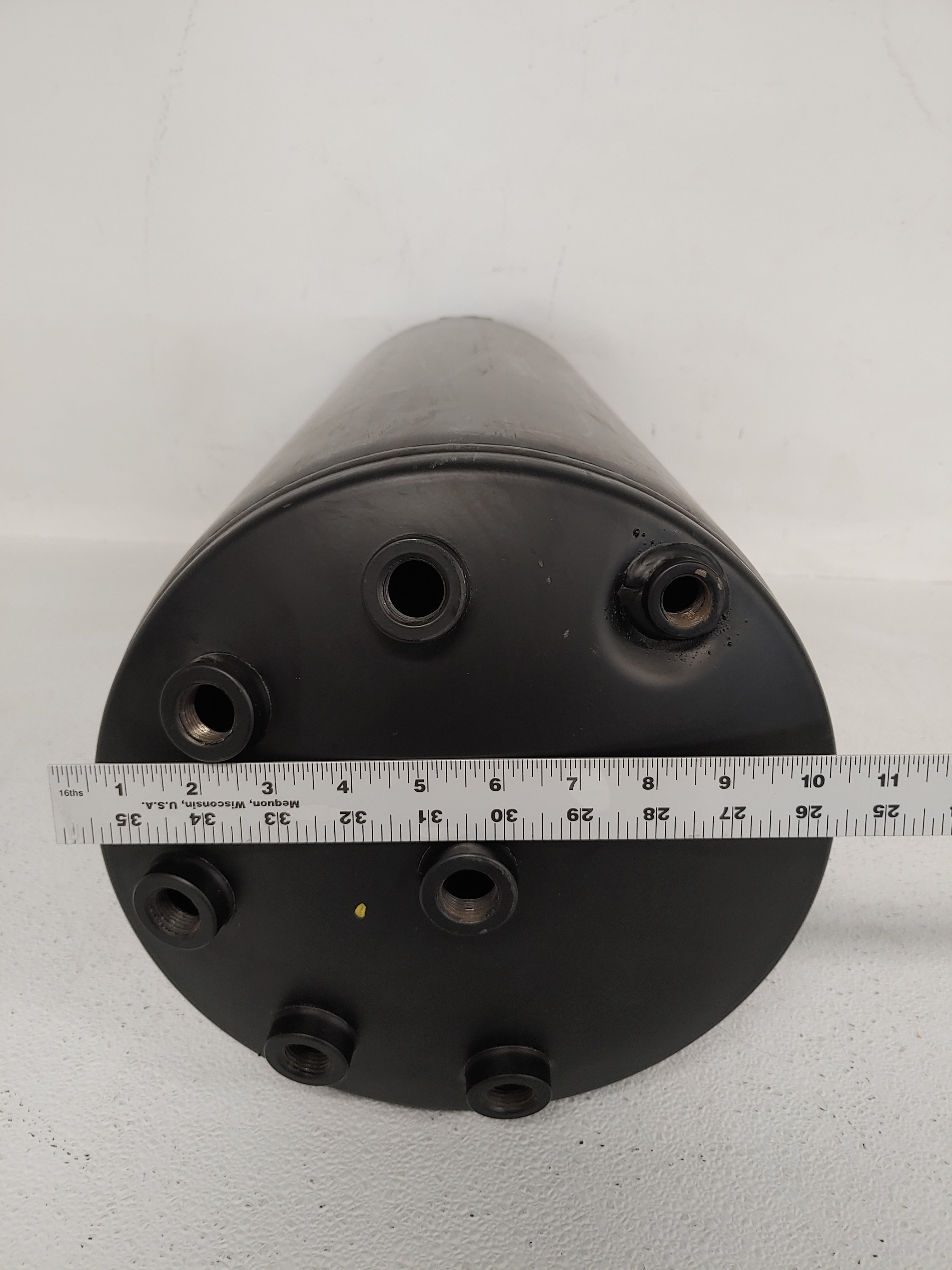 Freightliner Battery Box Split Air Tank - P/N: 12-26064-000 (4977176117334)