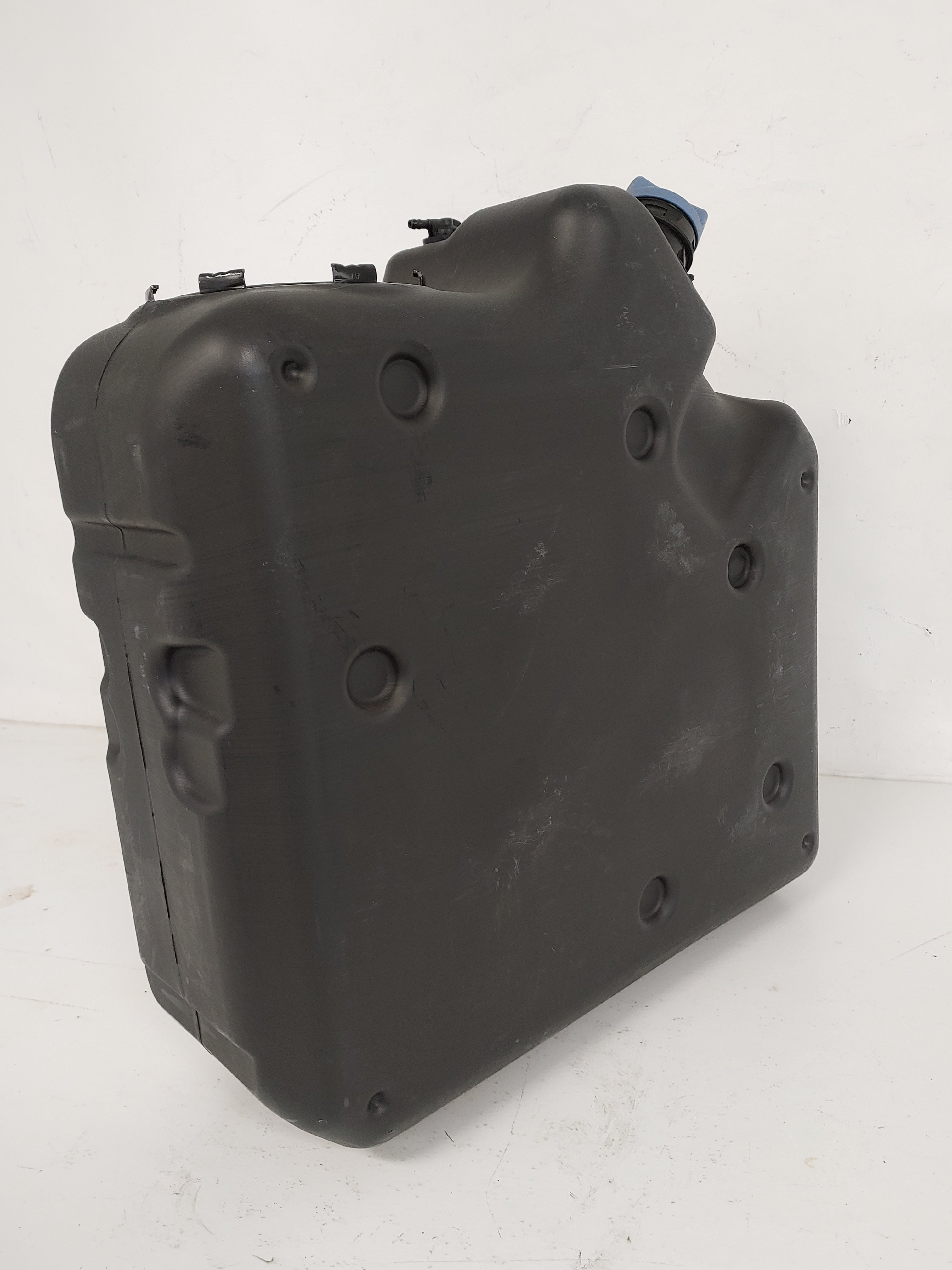 Freightliner 13 Gal. LH Short High Fill DEF Tank - P/N  A04-31889-006 (6541742604374)