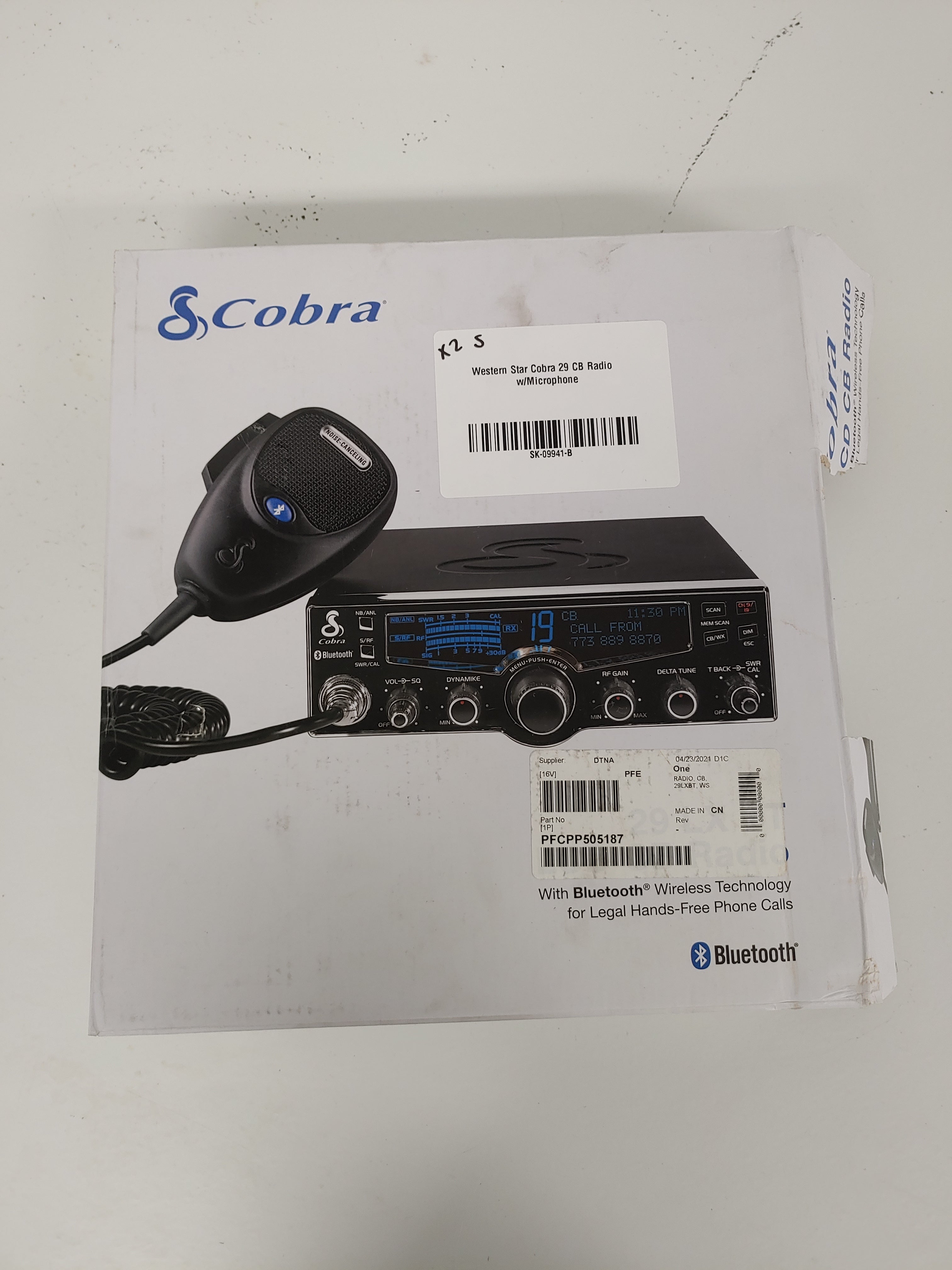 Western Star Cobra 29 CB Radio w/Microphone - P/N: PFC PP505187 (8004671570236)