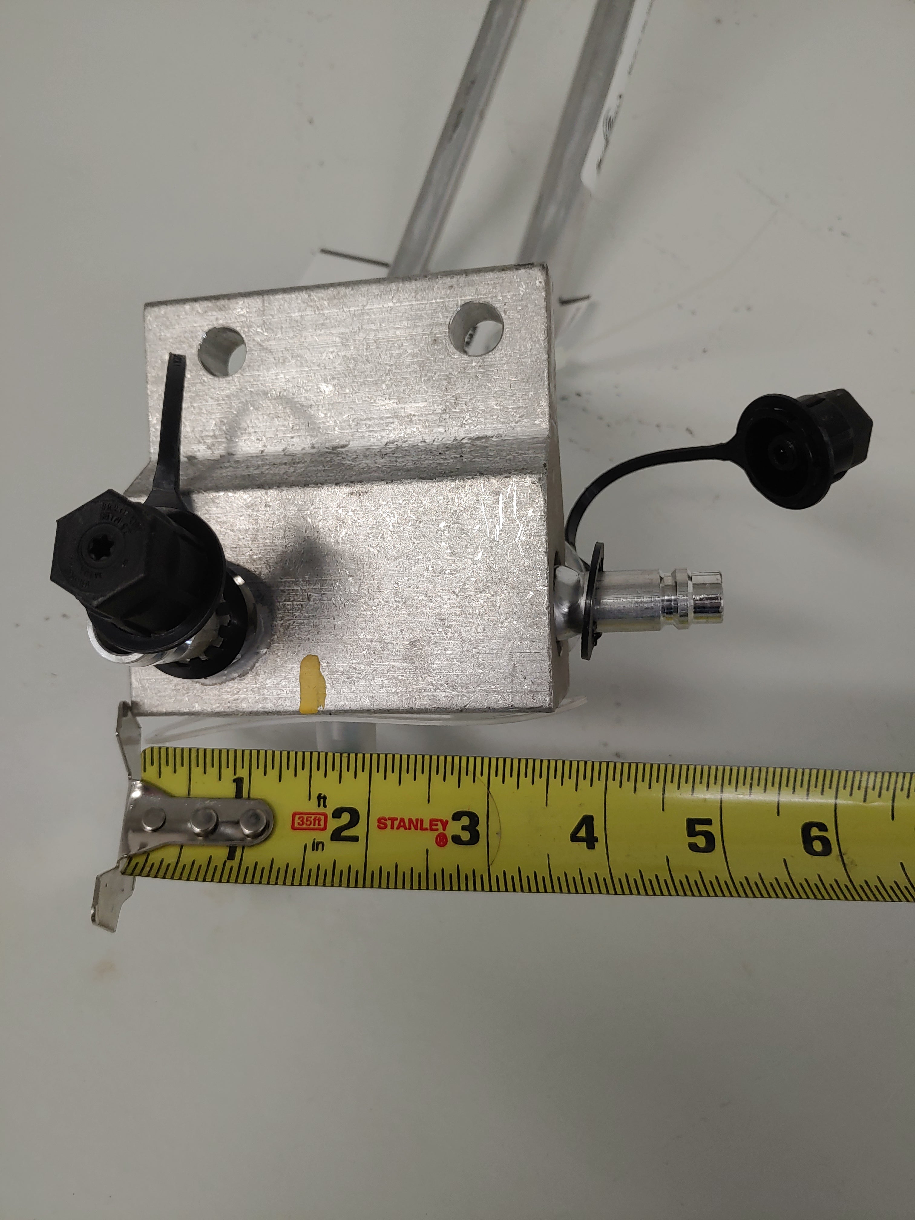 Burgaflex Main Unit A/C Junction Block - P/N A22-69609-001