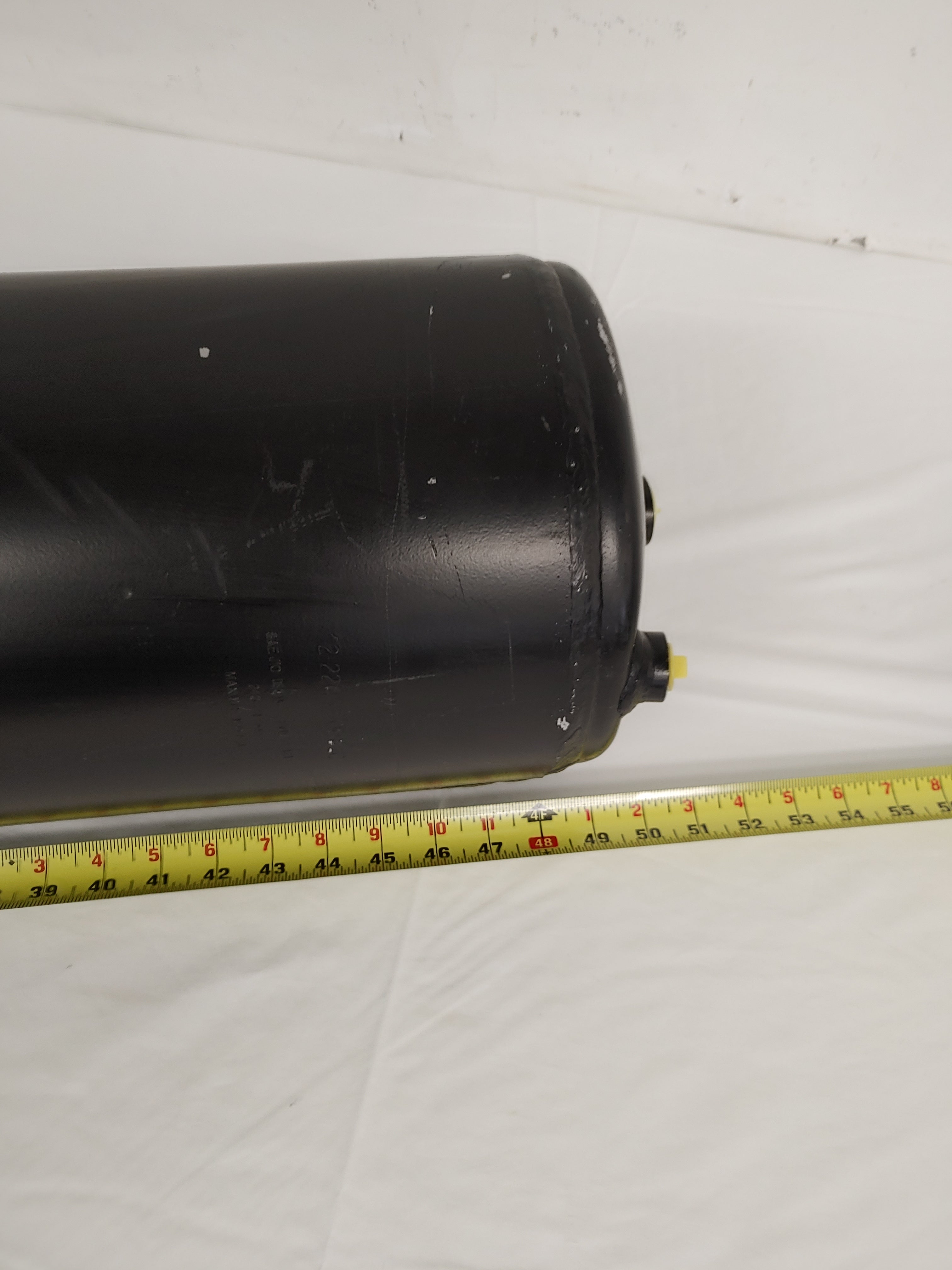 Freightliner 9" Diameter Aluminum Air Tank - P/N: 12-22432-004 (8028687892796)