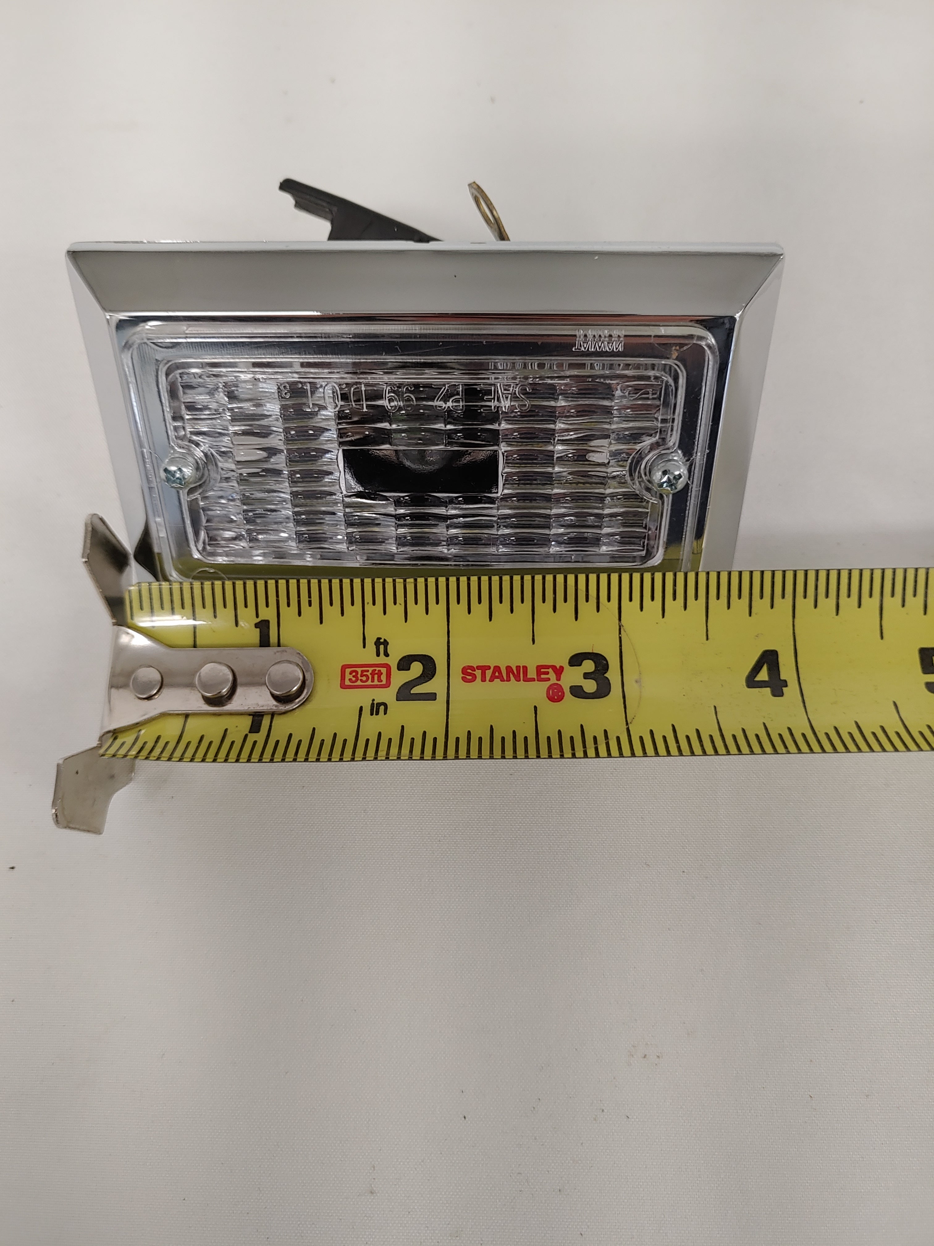 Freightliner Rectangular Courtesy Lamp VSI 1505W (4023551754326)