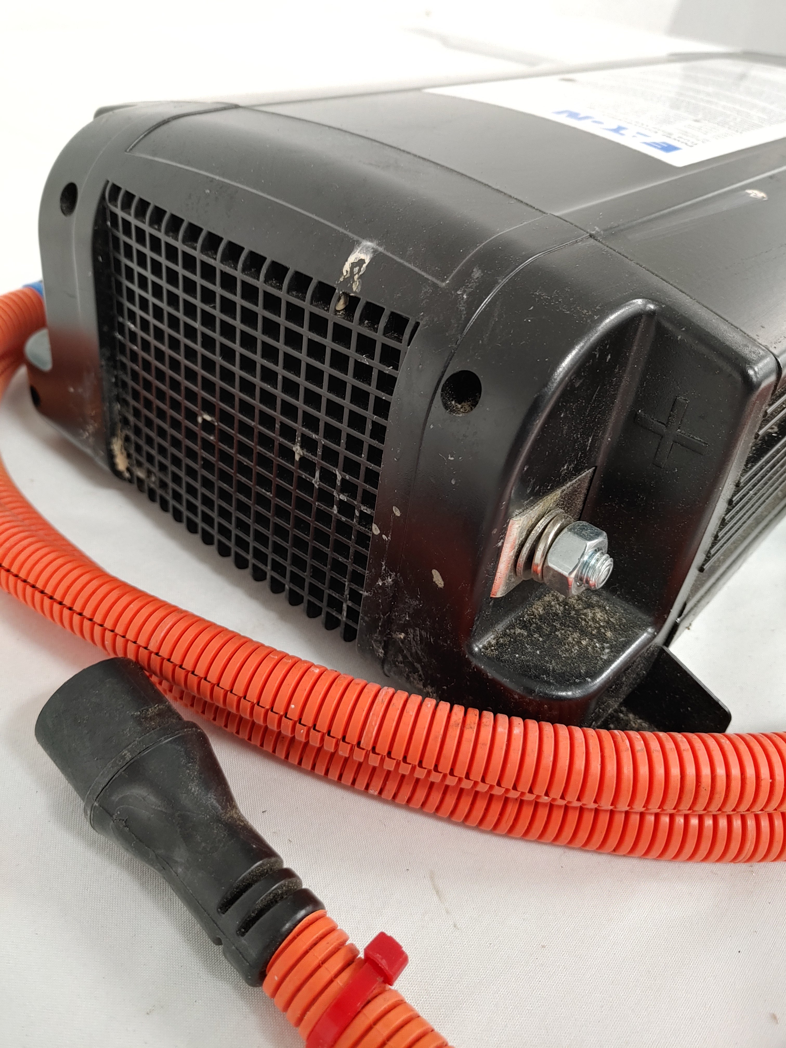 Used Eaton 1800W True Sine Wave Inverter - P/N: A66-06279-000 (8028730196284)