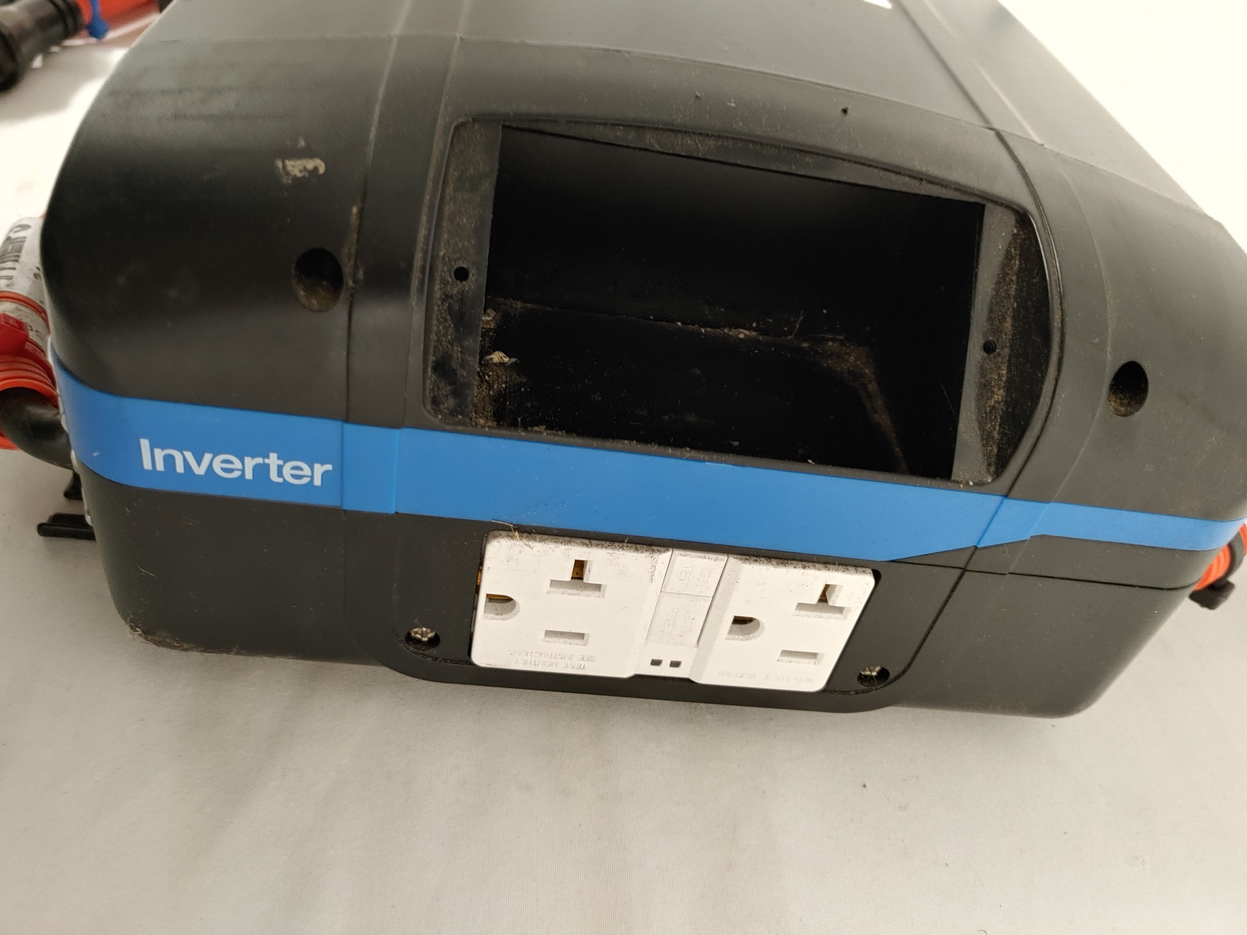 Used Eaton 1800W True Sine Wave Inverter - P/N: A66-06279-000 (8028730196284)