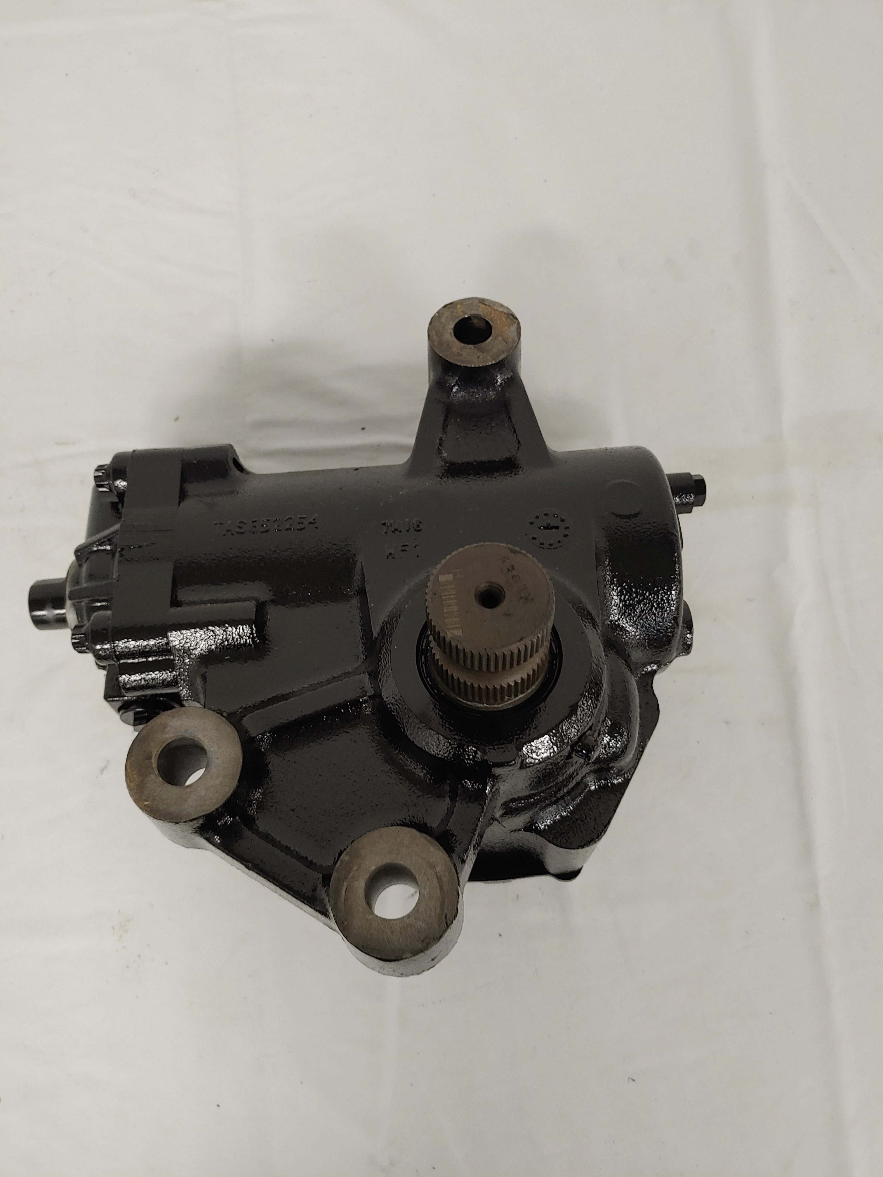 Remanufactured TRW Mack Volvo Steering Gear - P/N  RGT65210R (8045377847612)