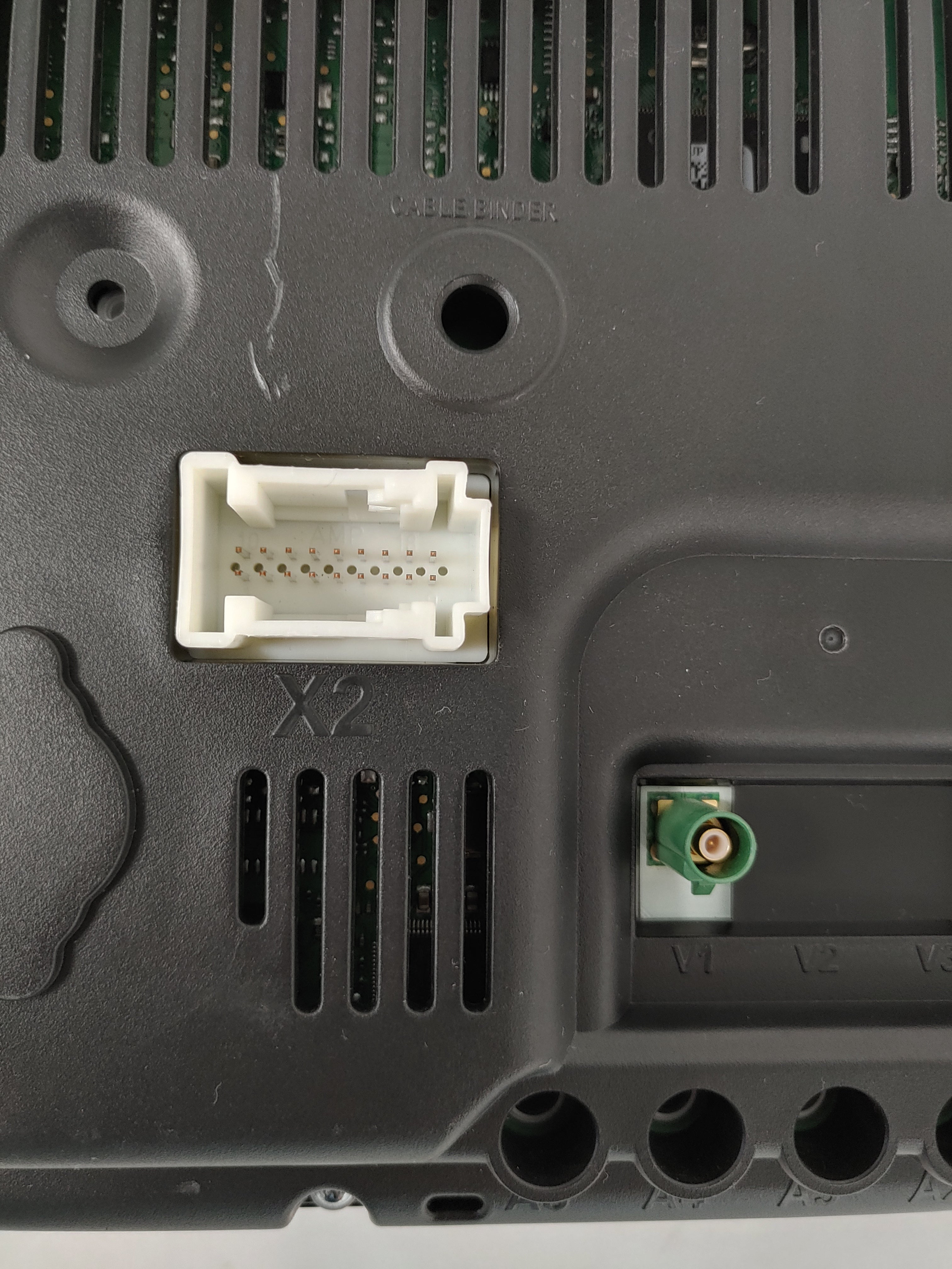 Used Freightliner km/h Speedometer & Tach Assy - P/N  A22-74911-510 (8044402835772)