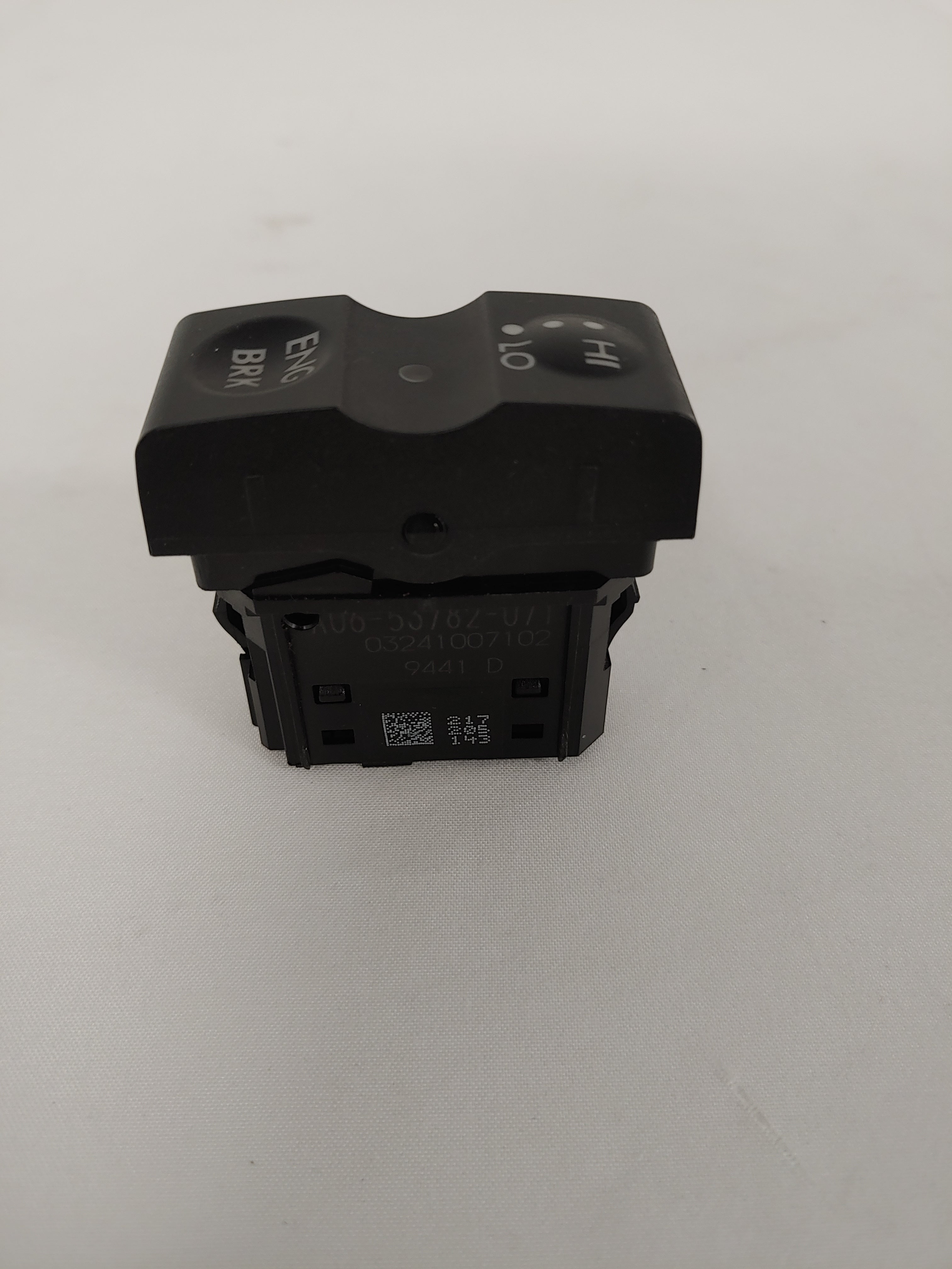 Freightliner Multiplex Engine Brake LO/MED/HI Rocker Switch - P/N: A06-53782-071 (6814109827158)