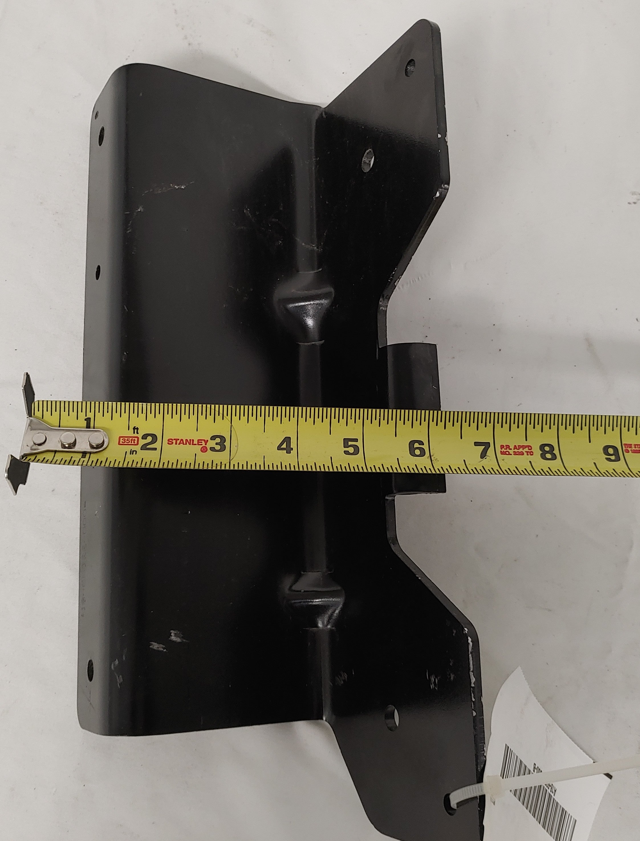 Freightliner Flatscreen TV Fascia Mounting Bracket - P/N: A18-69322-000 (6707510509654)