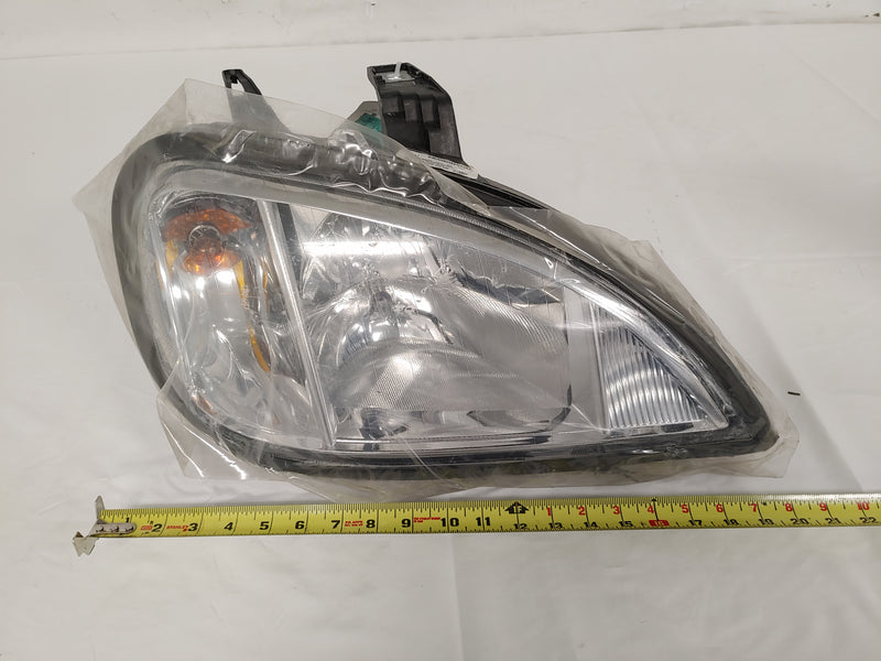 Damaged Freightliner Columbia RH Headlamp Assembly - P/N   A06-75737-005 (8048138813756)