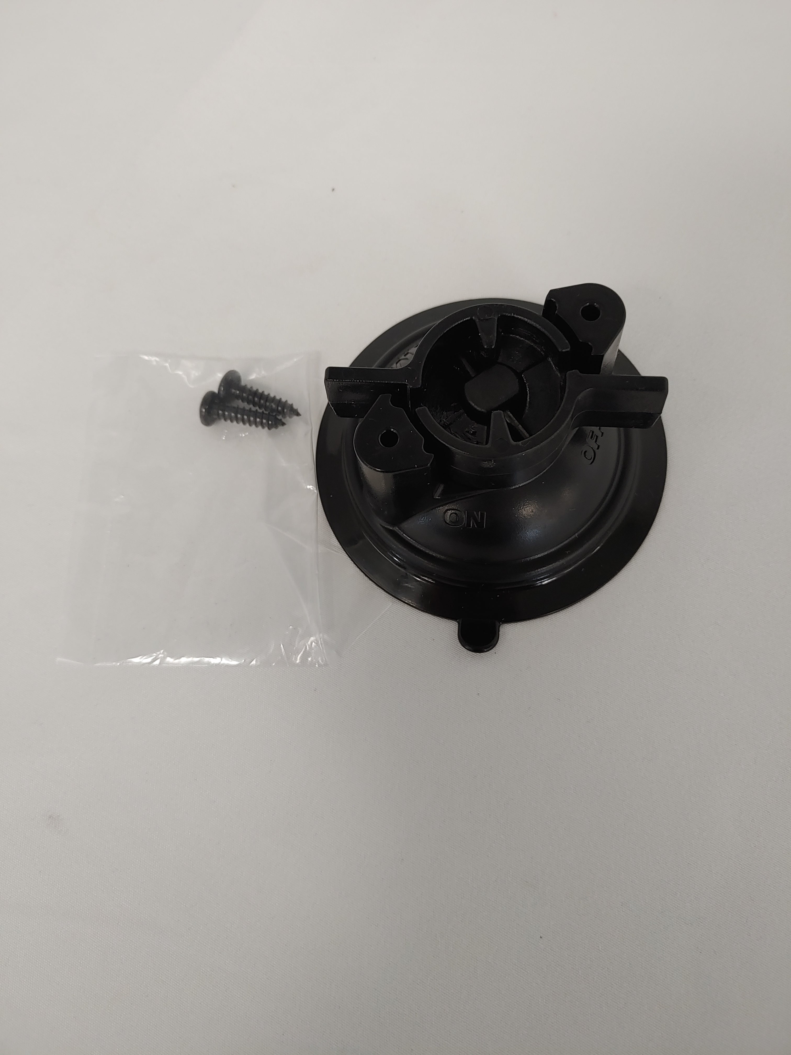 Ram 3.3" Diameter Suction Cup W/ Twist Lock - P/N  RAP-224-1U (8164802887996)