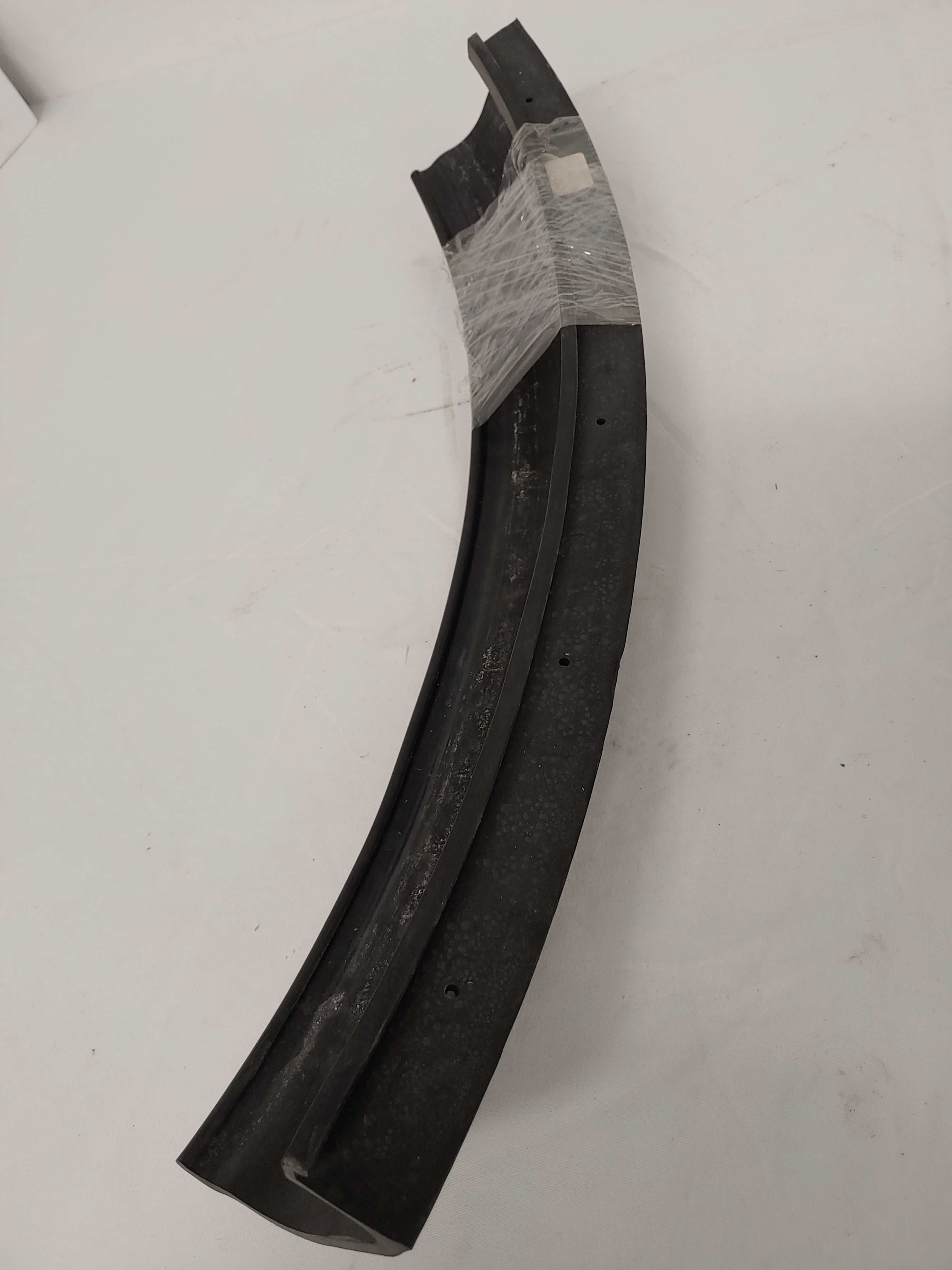 Used Freightliner M2 RH Wheel Well Fender Extension - P/N: 18-62137-001 (3939538829398)