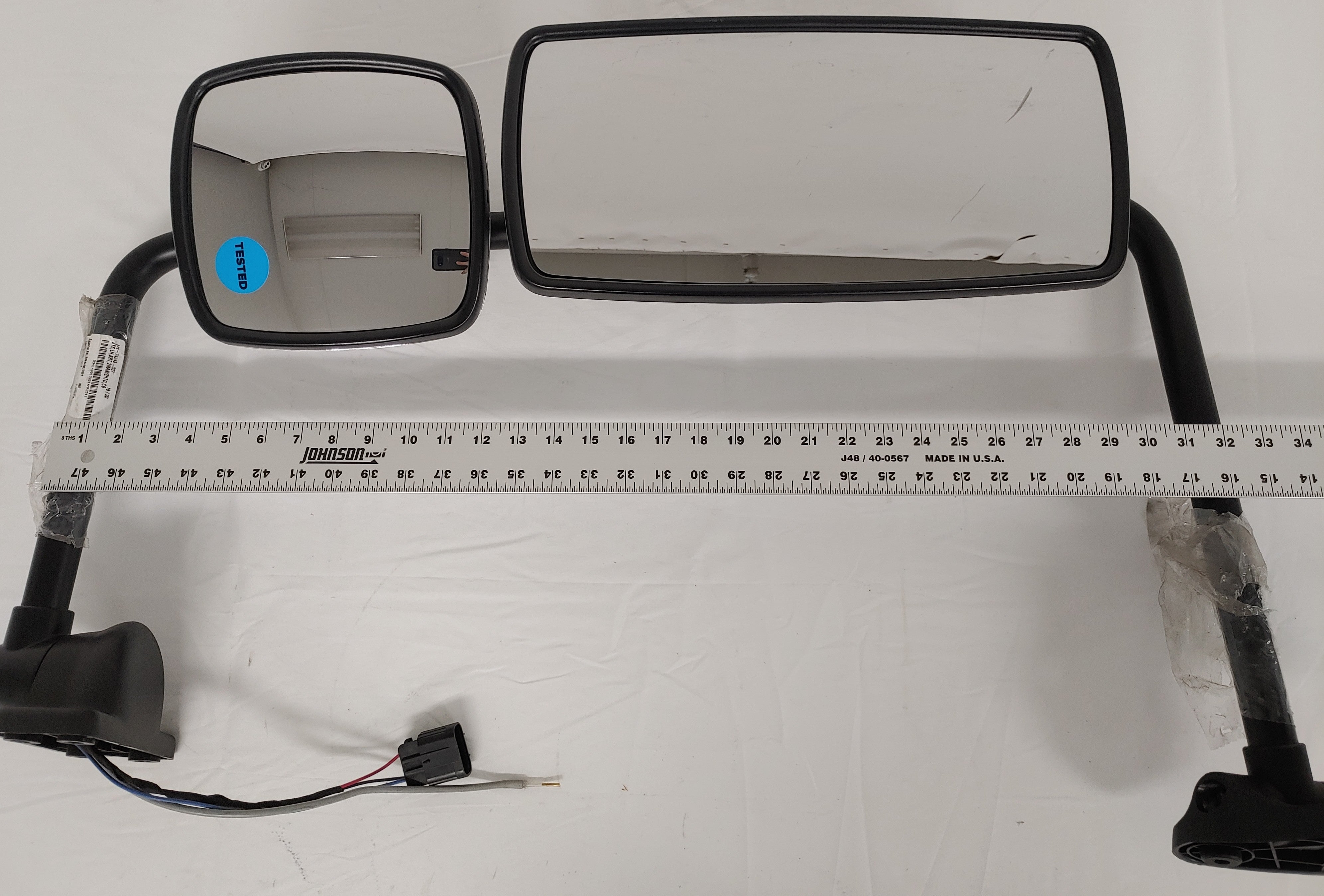 Used Freightliner M2 LH Heated Mirror Assy w/ Antenna - P/N: A22-74243-007 (8082970313020)