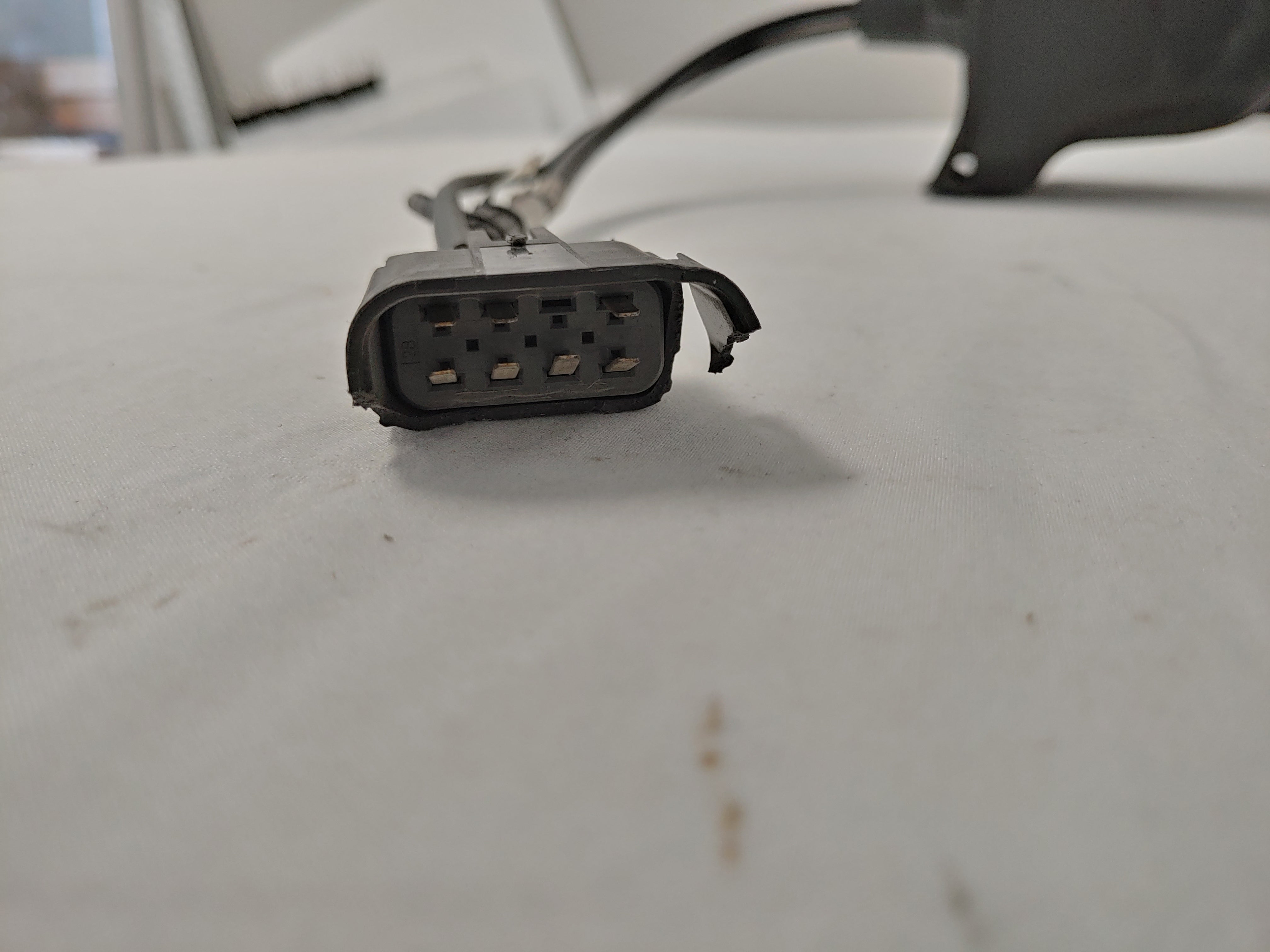 *Damaged Plug*  Freightliner Cascadia P3 LH Black Mirror - P/N  A22-69637-016 (8105568895292)