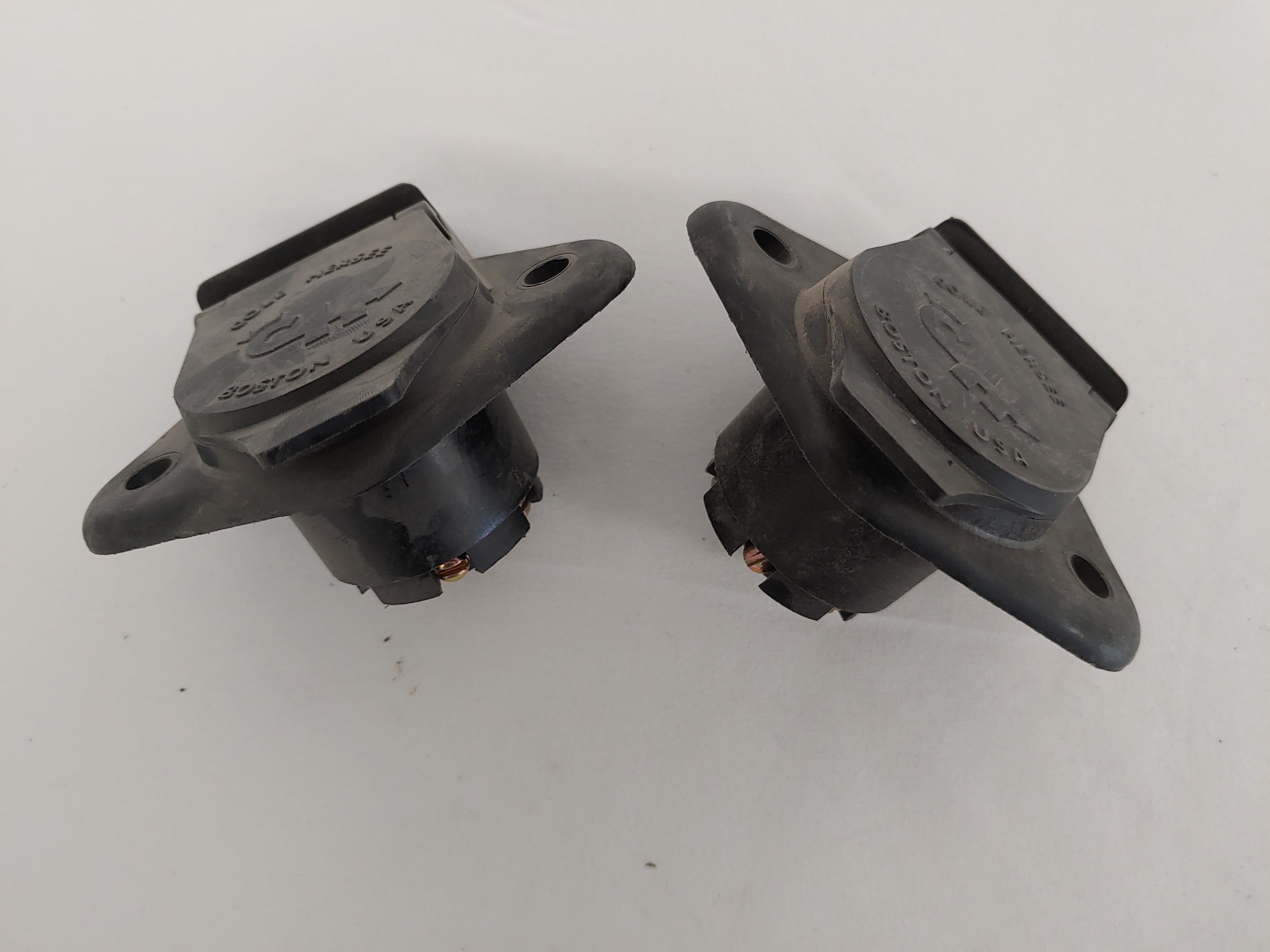 *Set of 2* Cole Hersee 7 Pole Heavy Duty ABS Body Trailer Sockets - P/N: 12080 (4023556669526)