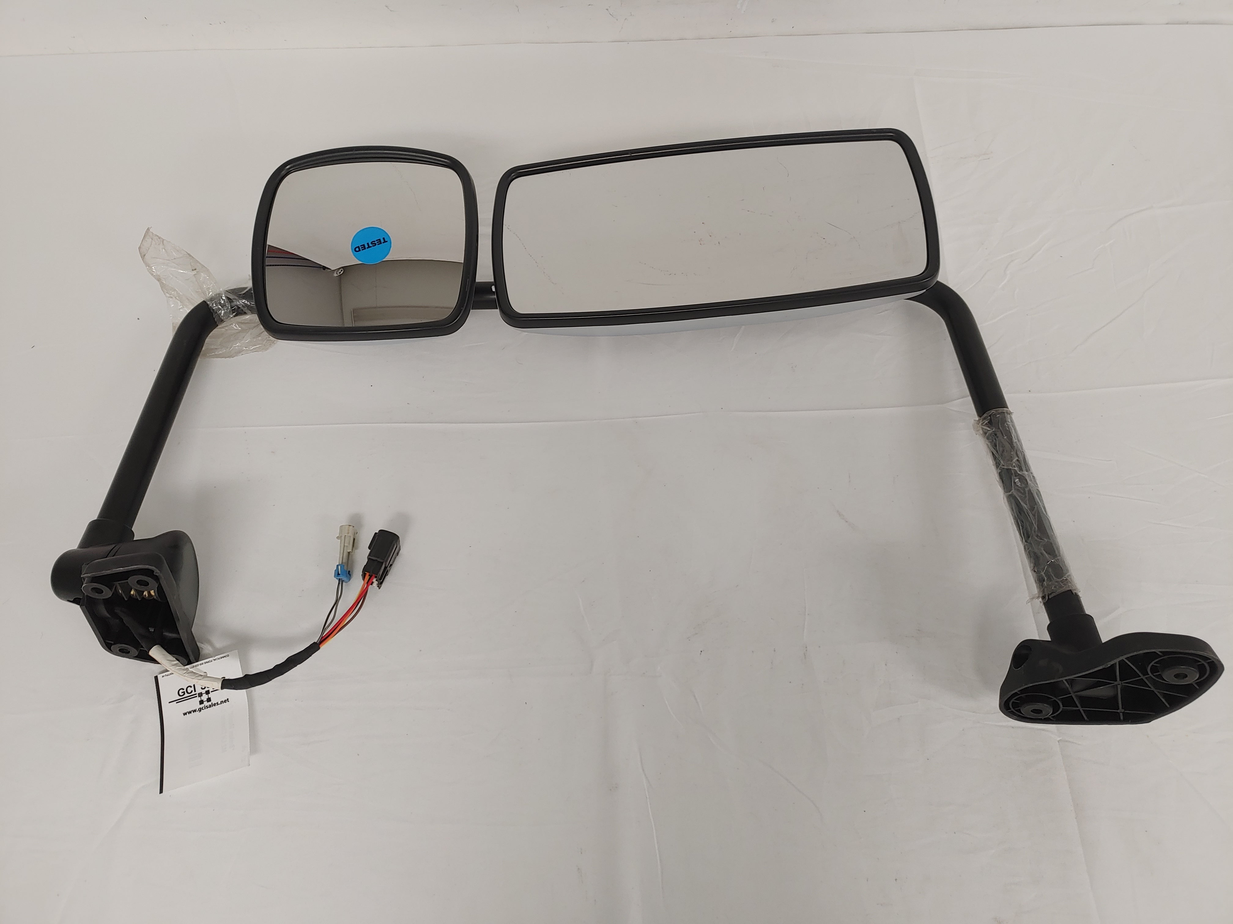 Damaged Freightliner M2 LH Chrome Door Mirror - P/N A22-74243-048