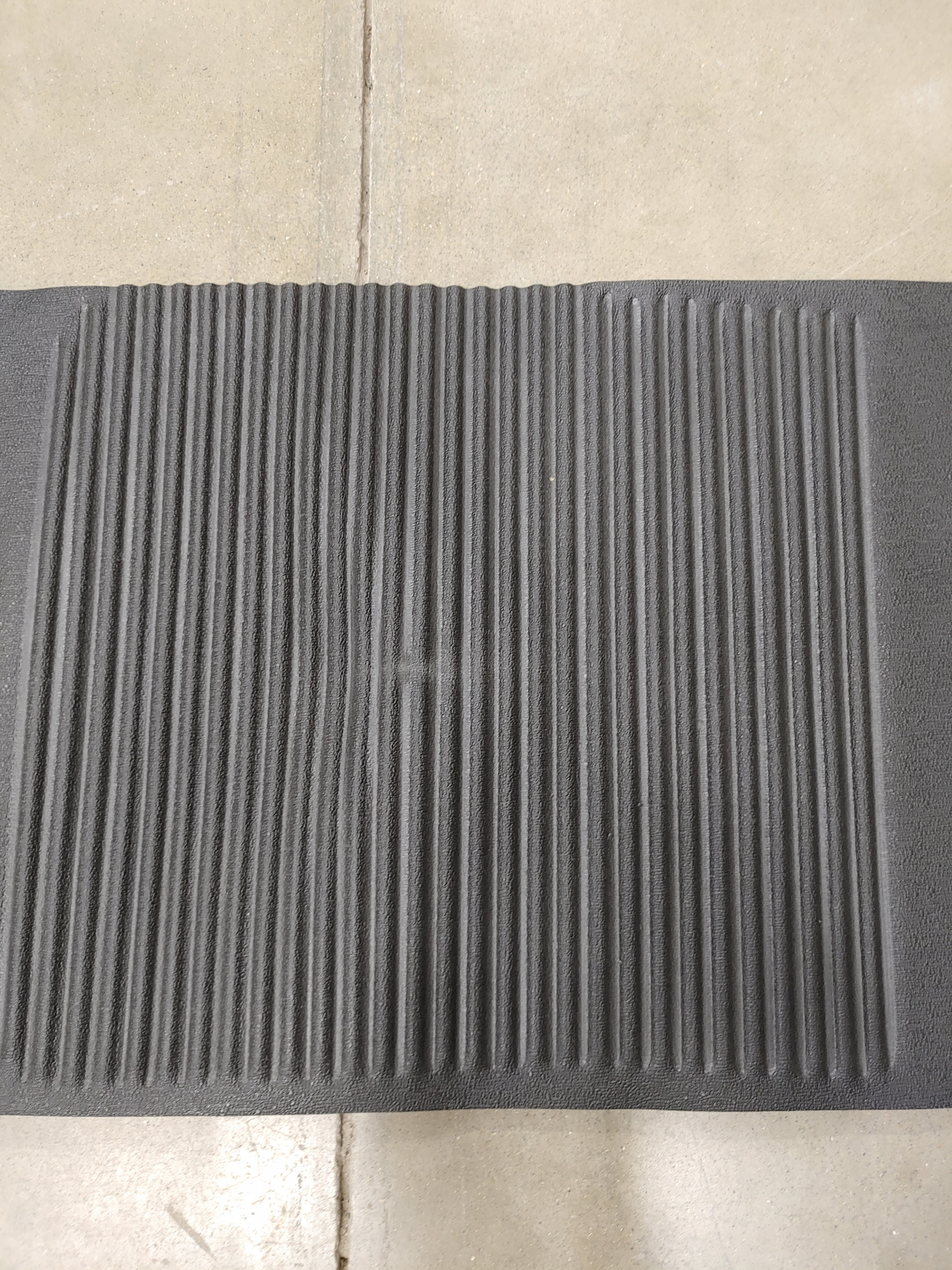 Freightliner Argosy Right-Hand Floor Cover/Mat - P/N  W18-00655-001 (3965170548822)