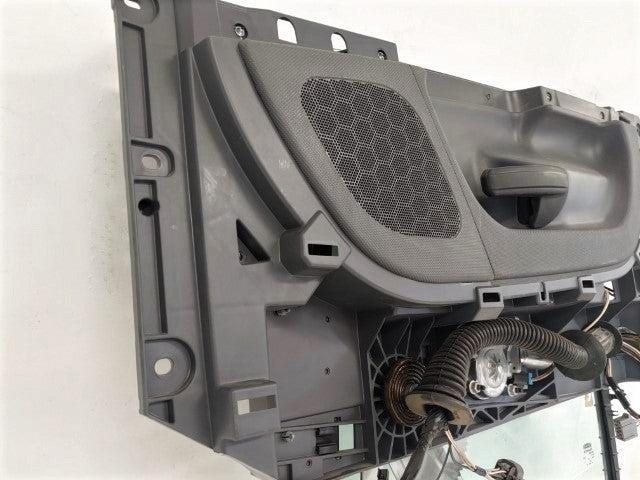 Damaged Freightliner Cascadia P3 RH Manual Lock Door Module - P/N: A18-71521-001 (8139260985660)