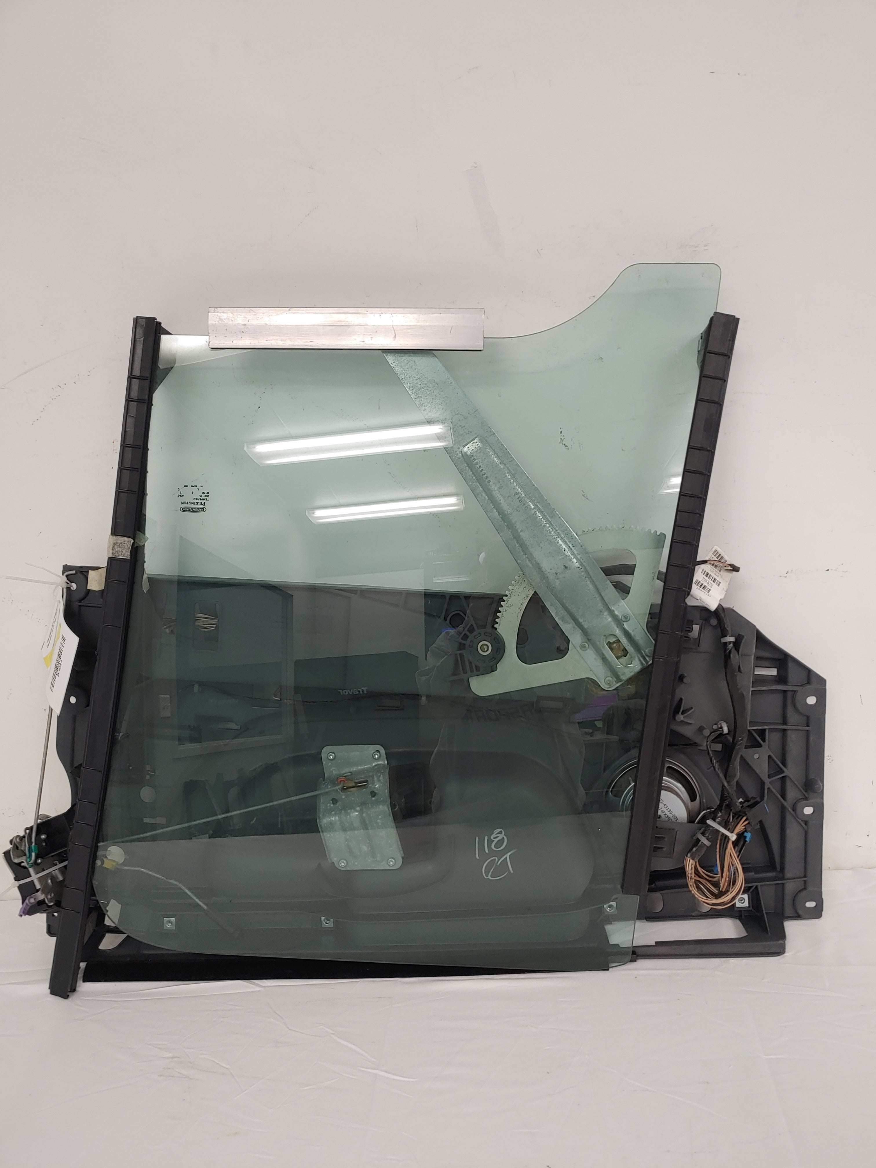 *Damaged Arm* Freightliner Cascadia P3 LH Door Module - P/N  A18-68937-004 (8148740014396)