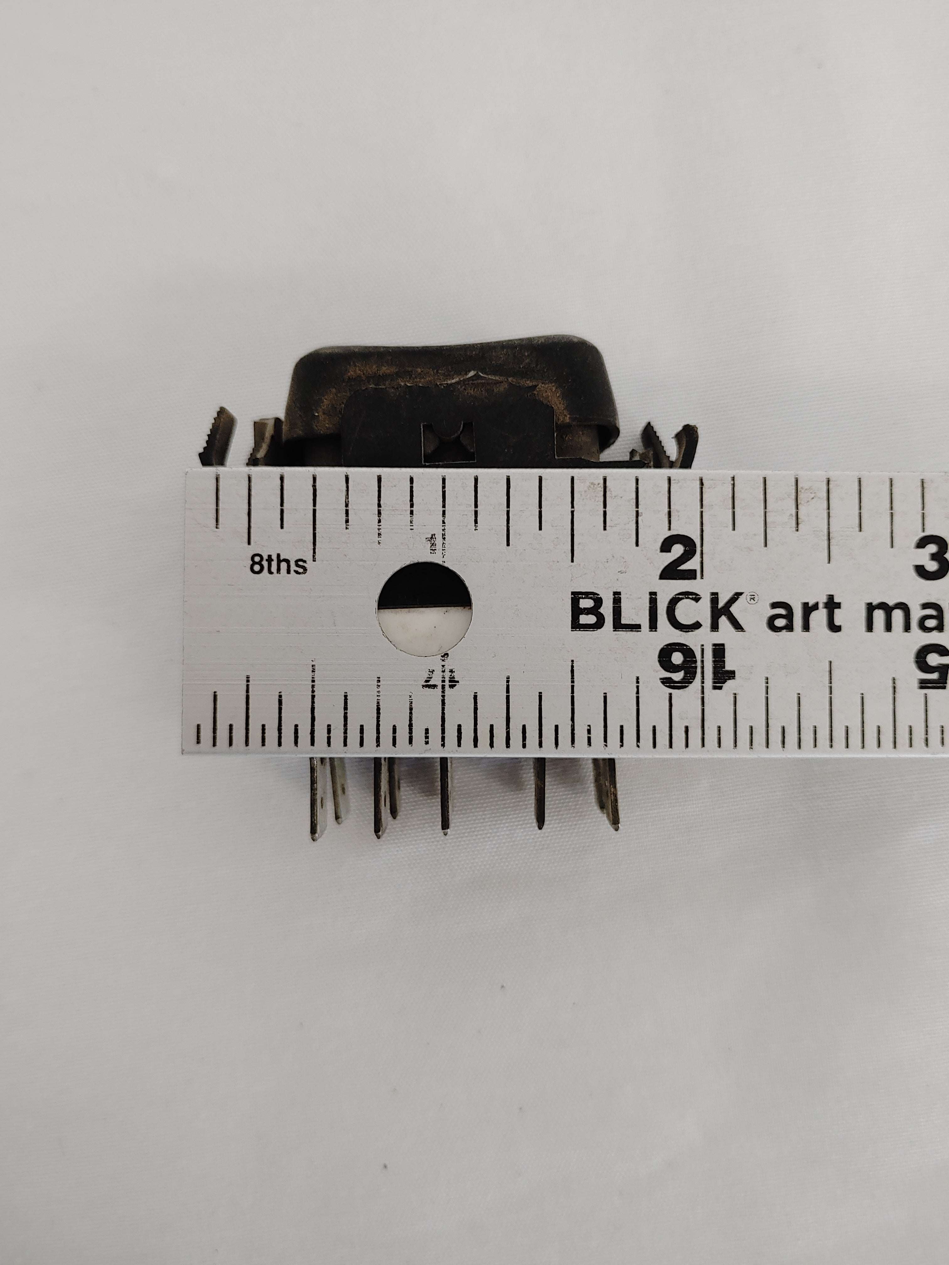 Damaged Freightliner Right Hand Window Rocker Switch - P/N: A06-22523-027 (8259412295996)