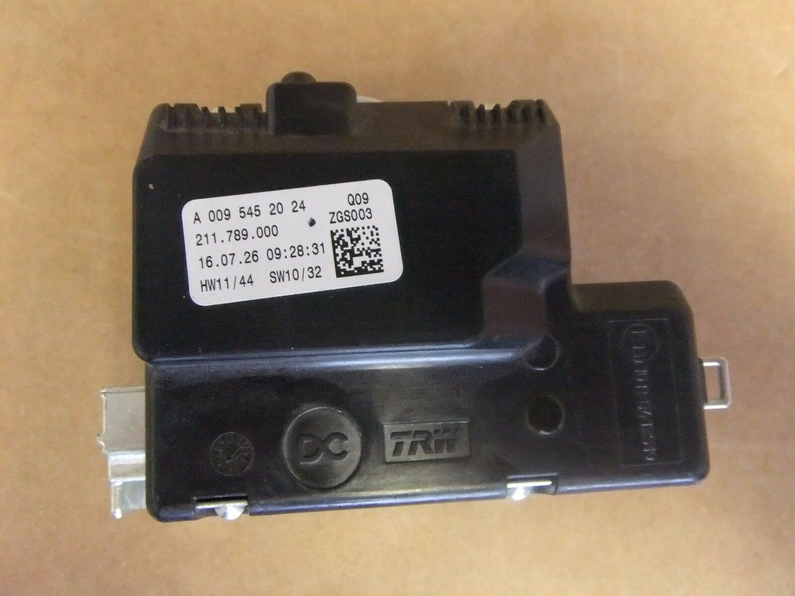 TRW Mercedes Steering Column Switch (Mercedes, Smart) - P/N  A 009 545 20 24 (3939686613078)