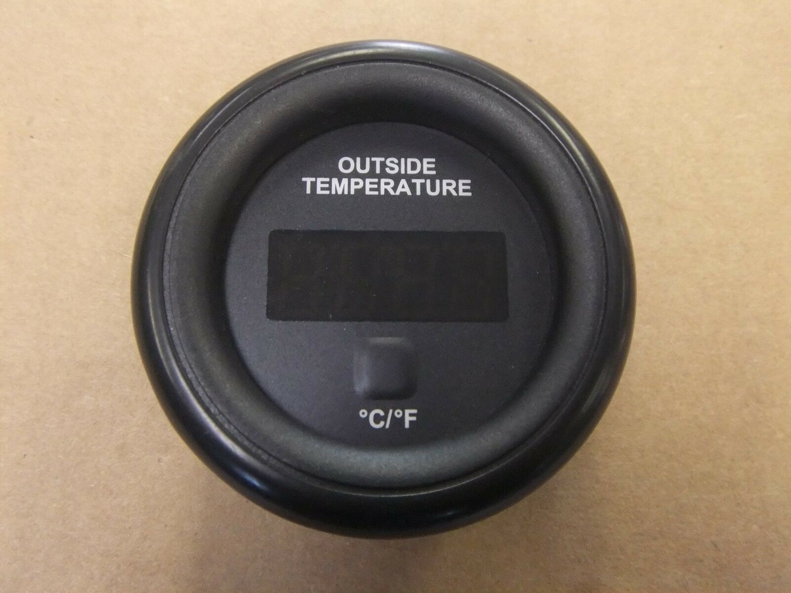 Freightliner 2? Digital Outside Temperature Gauge - Black - P/N  A22-67607-006 (4023607361622)