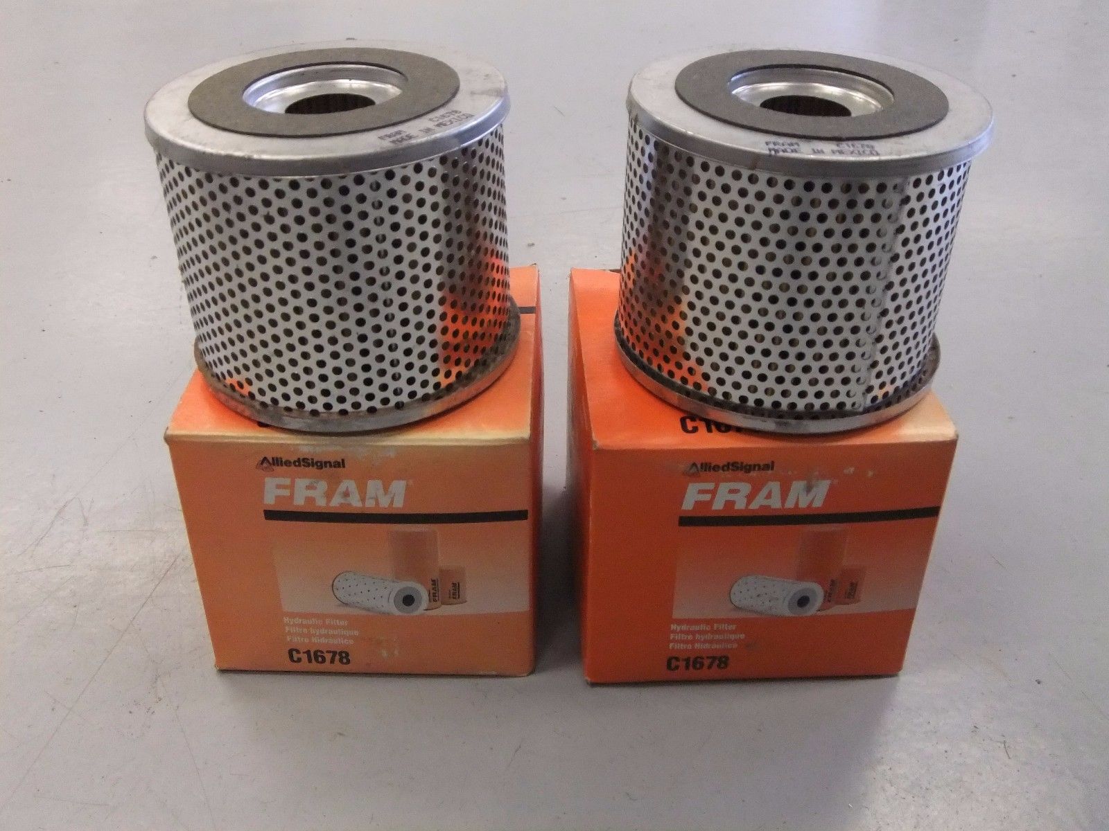 FRAM HYDRAULIC FILTERS - C1678 - **LOT OF 2** (3961799475286)