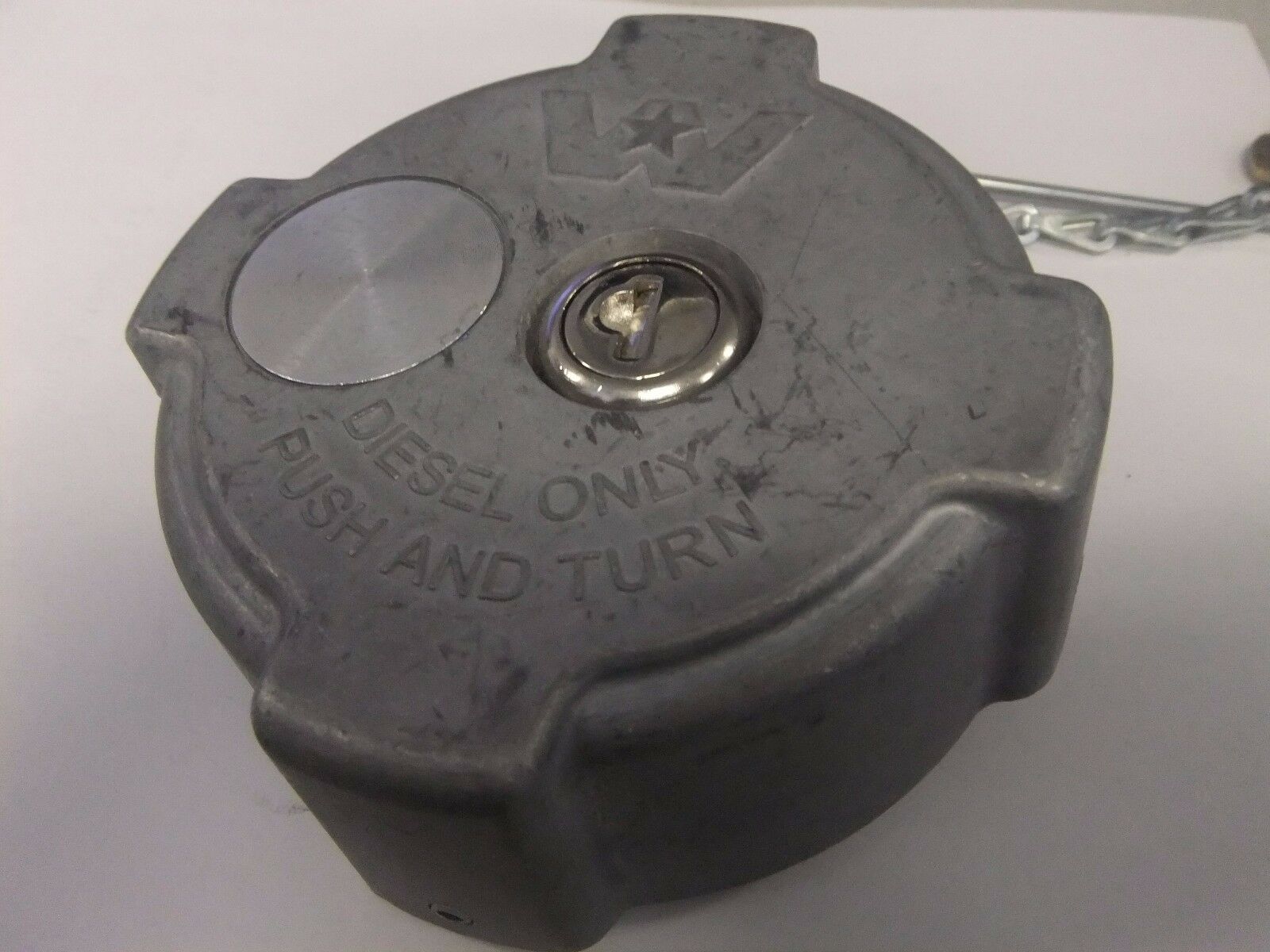 Western Star Diesel Only Push and Turn Locking Fuel Cap - P/N: 03-37017-020 (3939436724310)