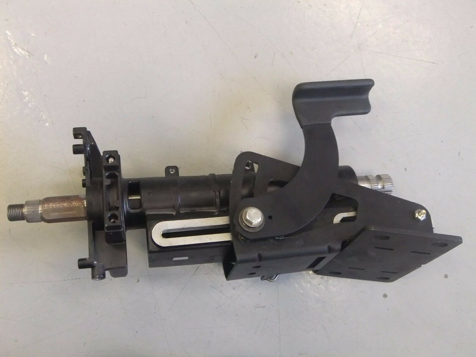 Freightliner/Douglas Autotech Corp. Tilt Steering Column - P/N: A14-18970-001 (3939740614742)