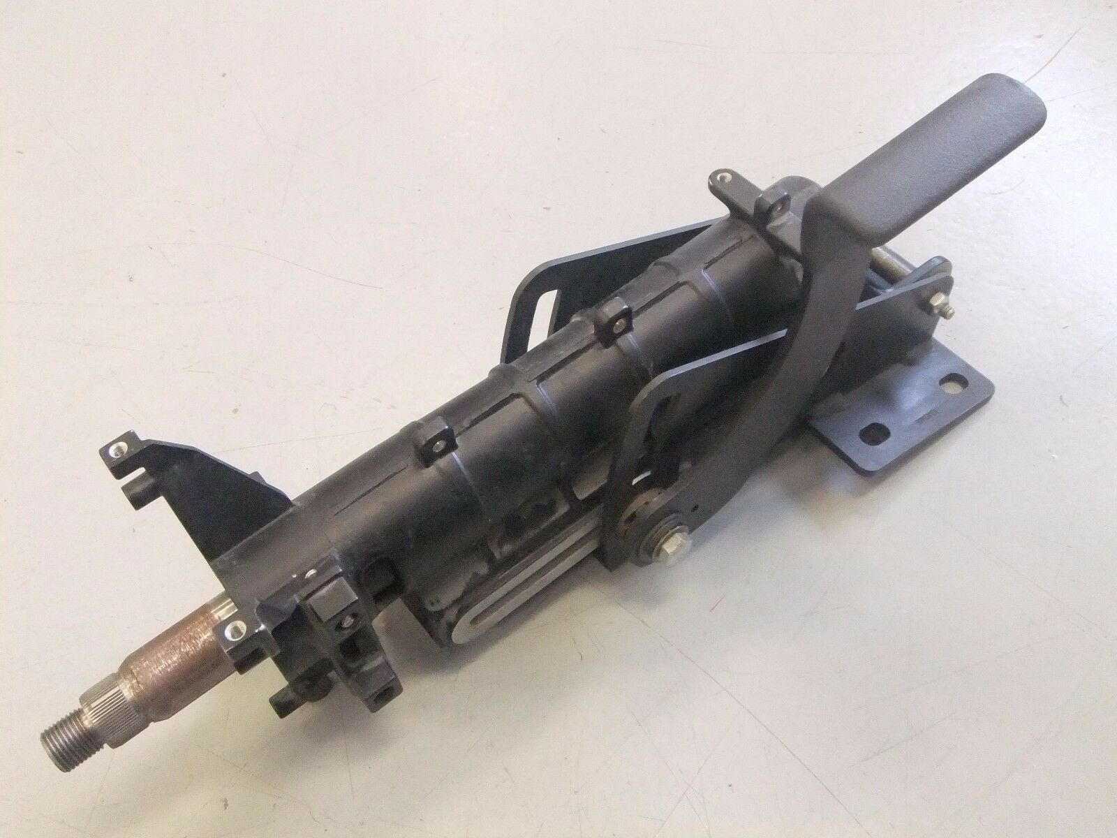 Freightliner/Douglas Autotech Corp. Tilt Steering Column - P/N: A14-18970-001 (3939740614742)