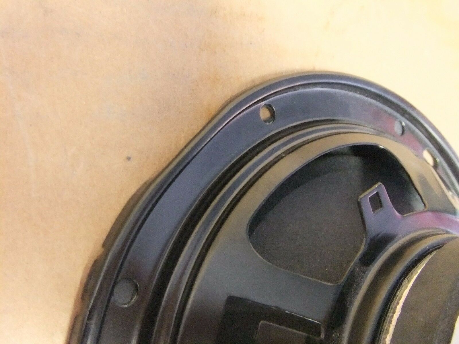 Freightliner 6 Inch Speaker - Damaged Plug - P/N: 22-73046-000 (3939590144086)