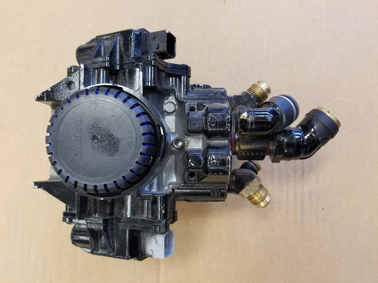 WABCO Anti Lock Braking System - P/N 976 000 105 0, 9760001050