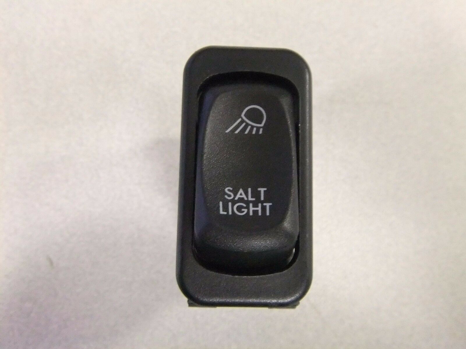 Freightliner Salt Light Rocker Switch - P/N  A06-30769-114 (3939698770006)