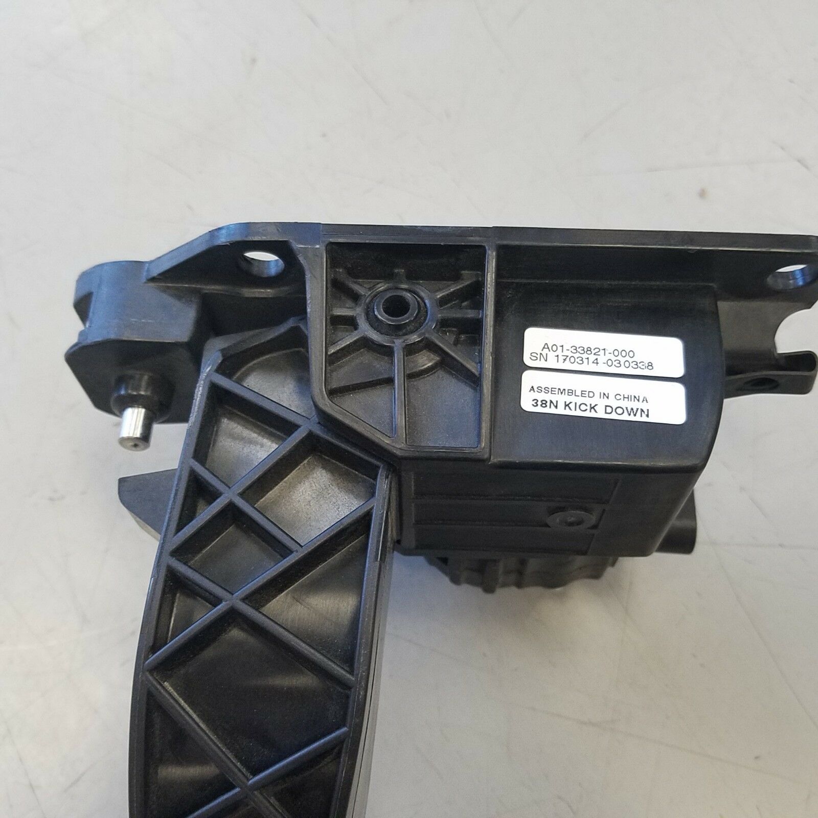 Freightliner Accelerator/Throttle Pedal by Williams Control - P/N: A01-33821-000 (3939690545238)