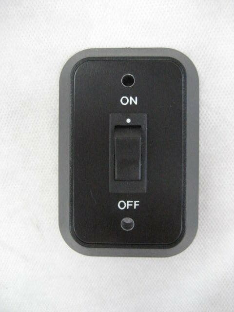 Freightliner/Jensen On/Off Switch - PN  8976 (3939672490070)