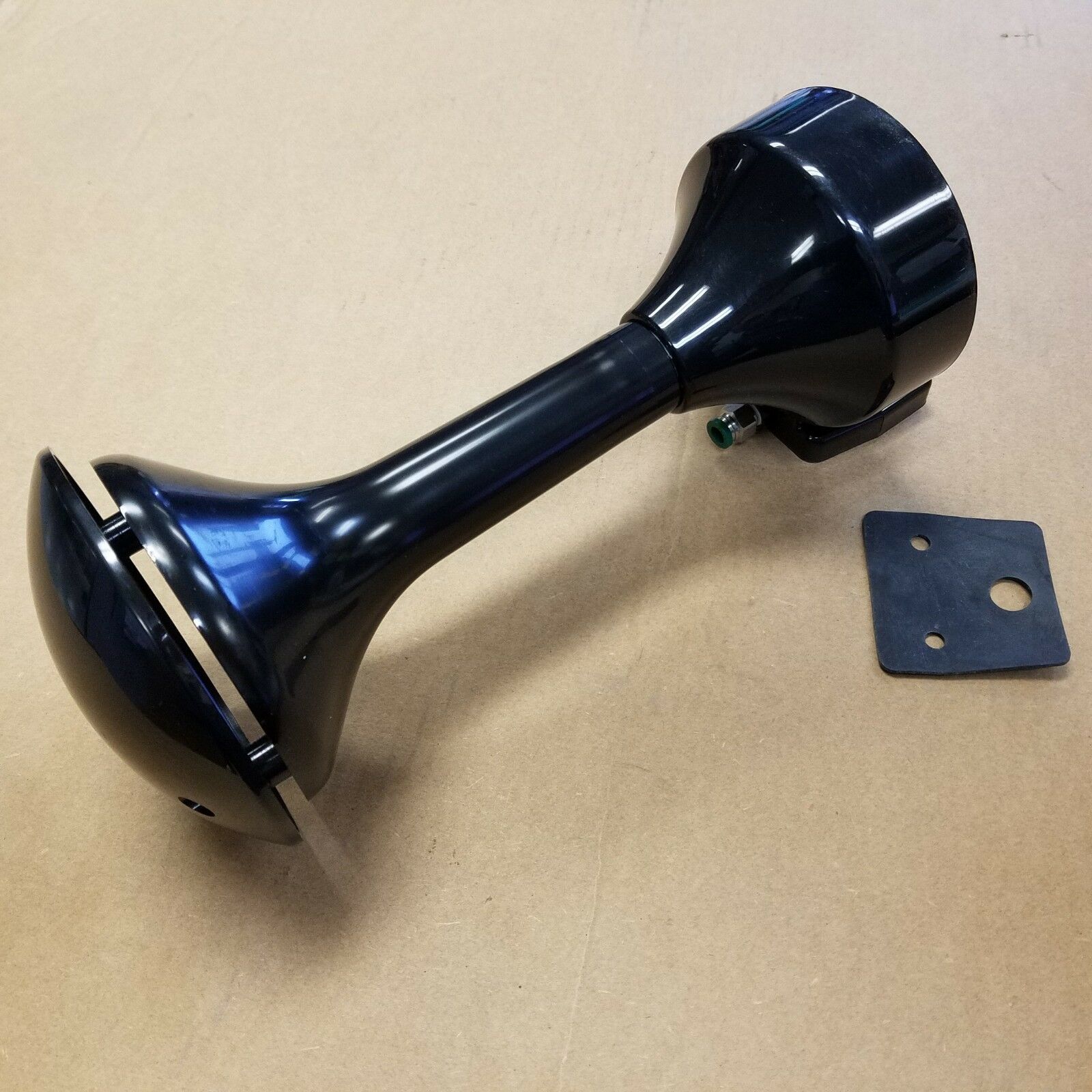 Go Air Horns Air Horn Assembly--12"--Black Round Weather Shield--1/4" Air Inlet (3961904595030)