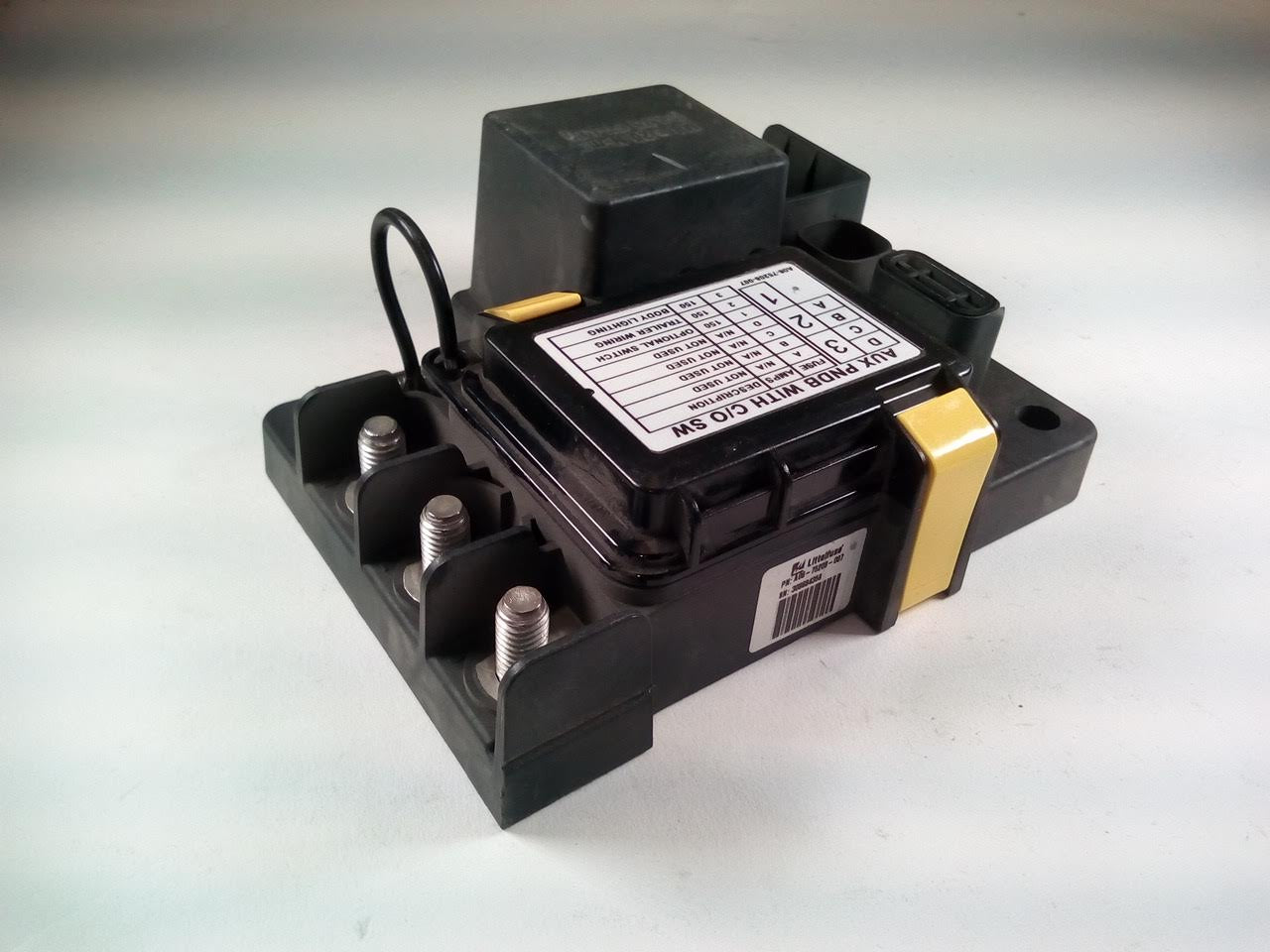 Littelfuse Power Harness Junction Box Aux PNDB w/ C/O Sw - P/N A06-75208-007 (3939714924630)