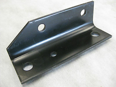 Freightliner 7.625" Outbd. Treadplate Bracket PN: 22-34353-000 (3939560947798)