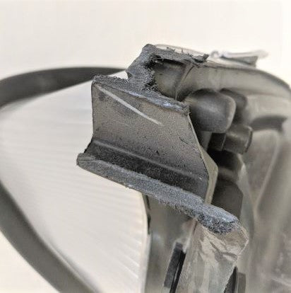 *Parts Only Broken Bracket Set of 2* FLN M2 RH Headlamps - P/N  A06-75732-005 (6601746874454)