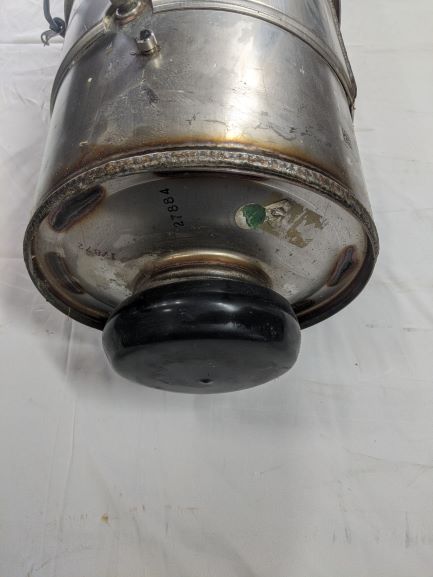 Damaged OEM Cummins Aftertreatment DPF-ISB P/N: CUMA029M708 (8273004200252)