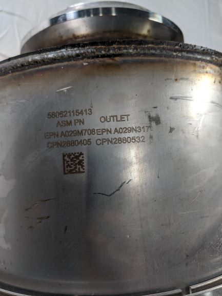 Damaged OEM Cummins Aftertreatment DPF-ISB P/N: CUMA029M708 (8273004200252)