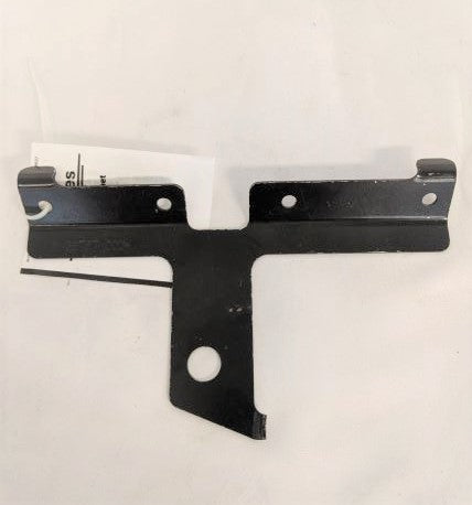 Freightliner Recirculation Shield RH Mounting Bracket P/N  05-36767-000 (5017597083734)