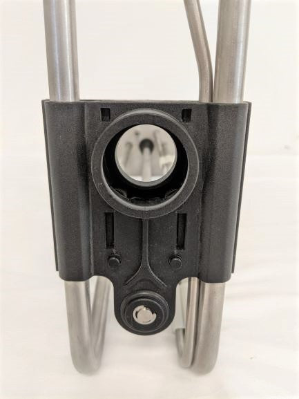 Freightliner DEF Tank  Header Missing Bracket & Seal P/N: USM-X1590T (6540305793110)
