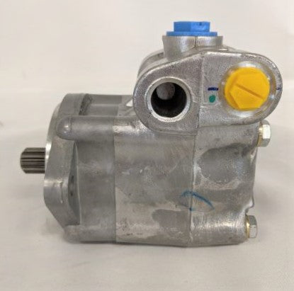 New OEM Freightliner Power Steering Pump - P/N: PS3624-15R102 (6550141304918)