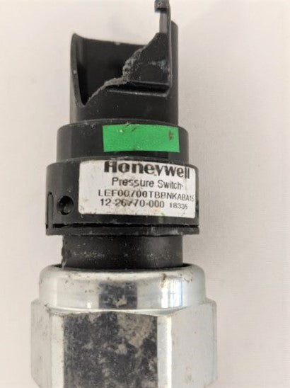 Damaged/Used Freightliner  Honeywell Pressure Switch - PN  12-26770-000 (6566977142870)