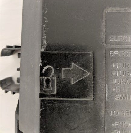 Damaged Single Signal Detection & Activation Module Cover - P/N: 06-93571-000 (6567435632726)