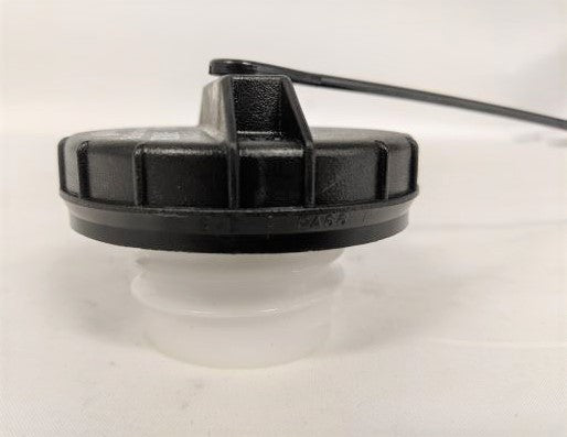 Freightliner Diesel Fuel Tank Cap - P/N: 03-32670-000 (6571114823766)